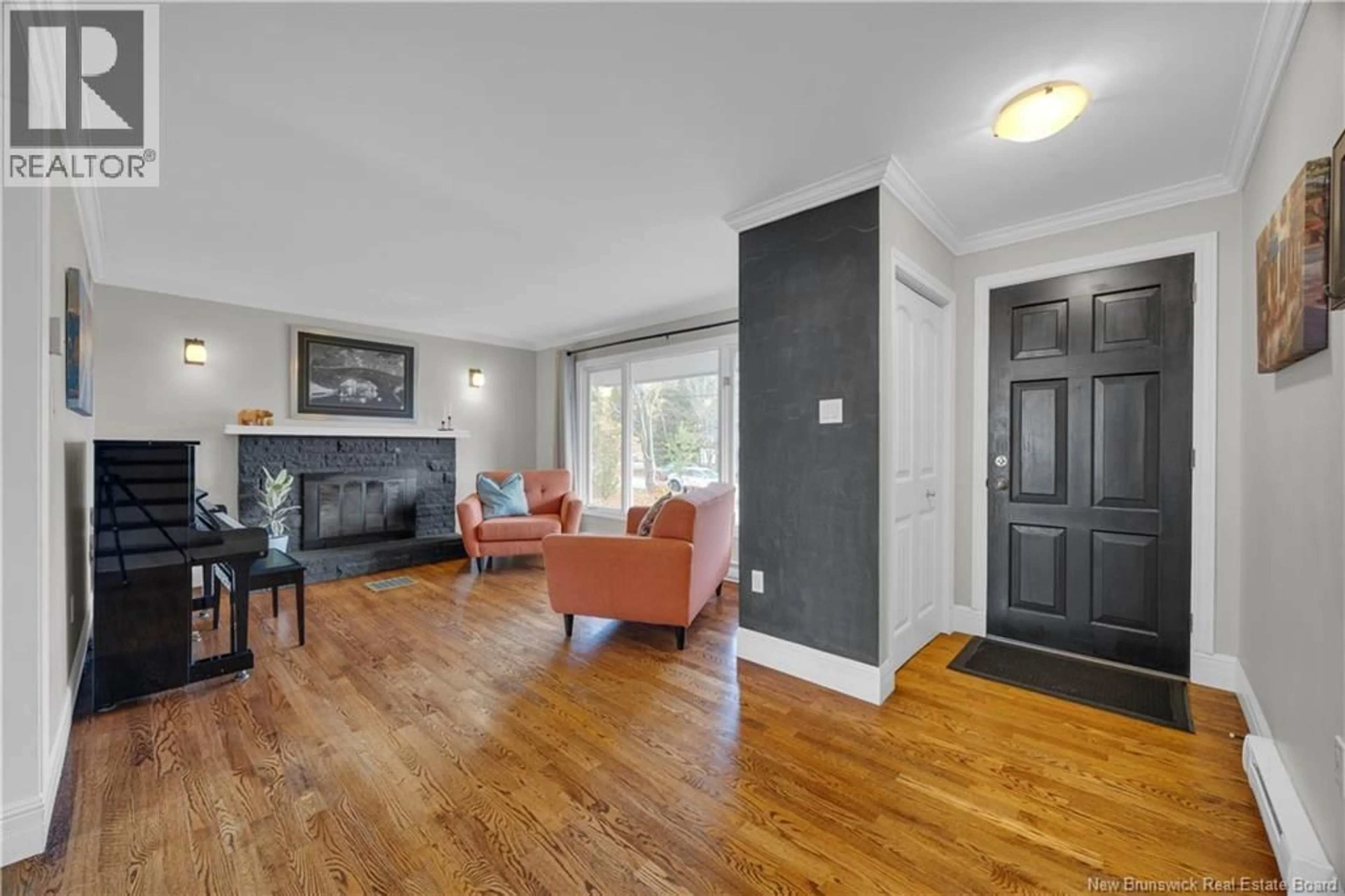 Living room with furniture, unknown for 264 JOHNSTON ROAD, Saint John New Brunswick E2N1M6