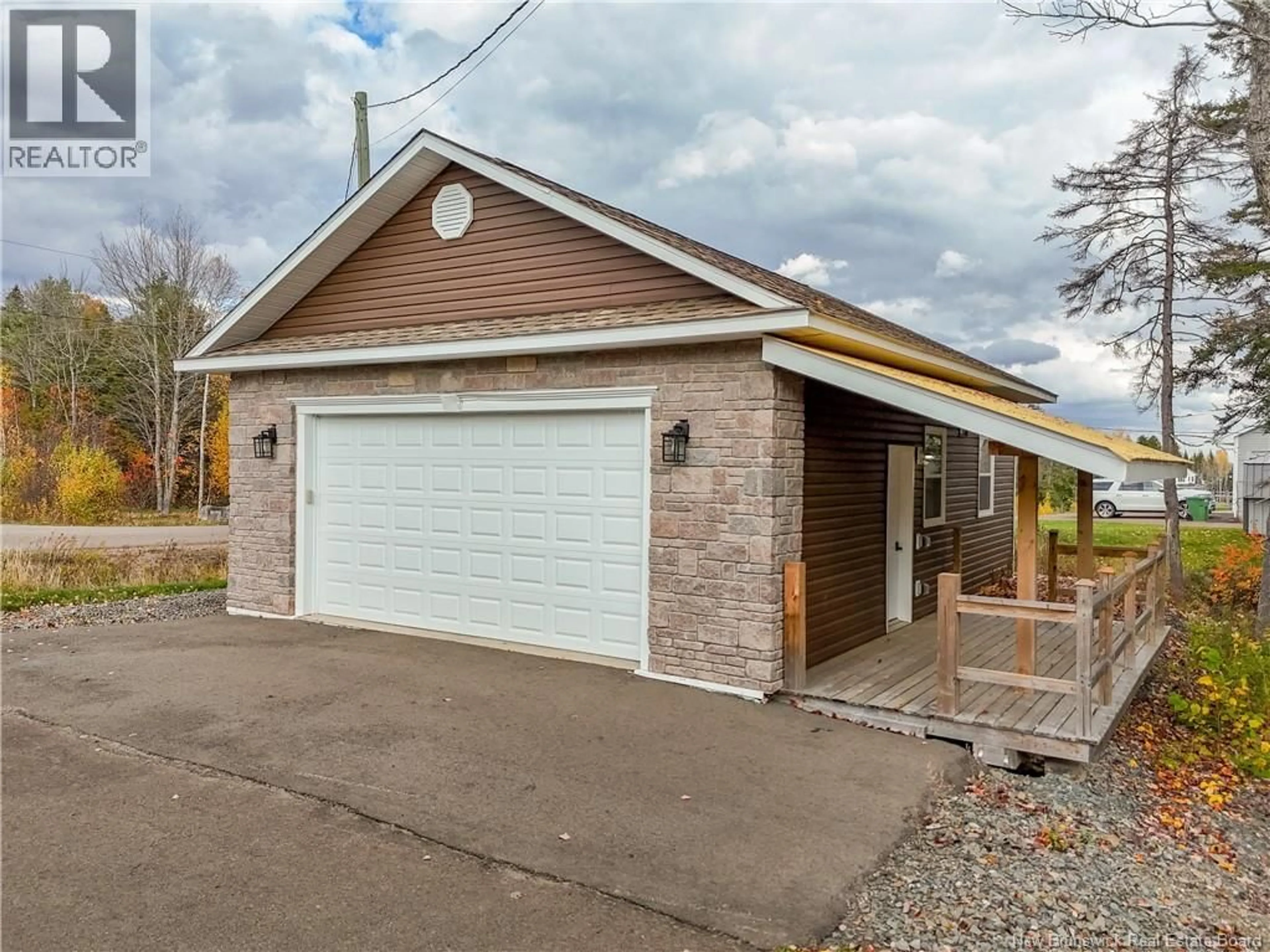 Unknown for 35 HANNAH CRESCENT, Killarney Road New Brunswick E3A0H4