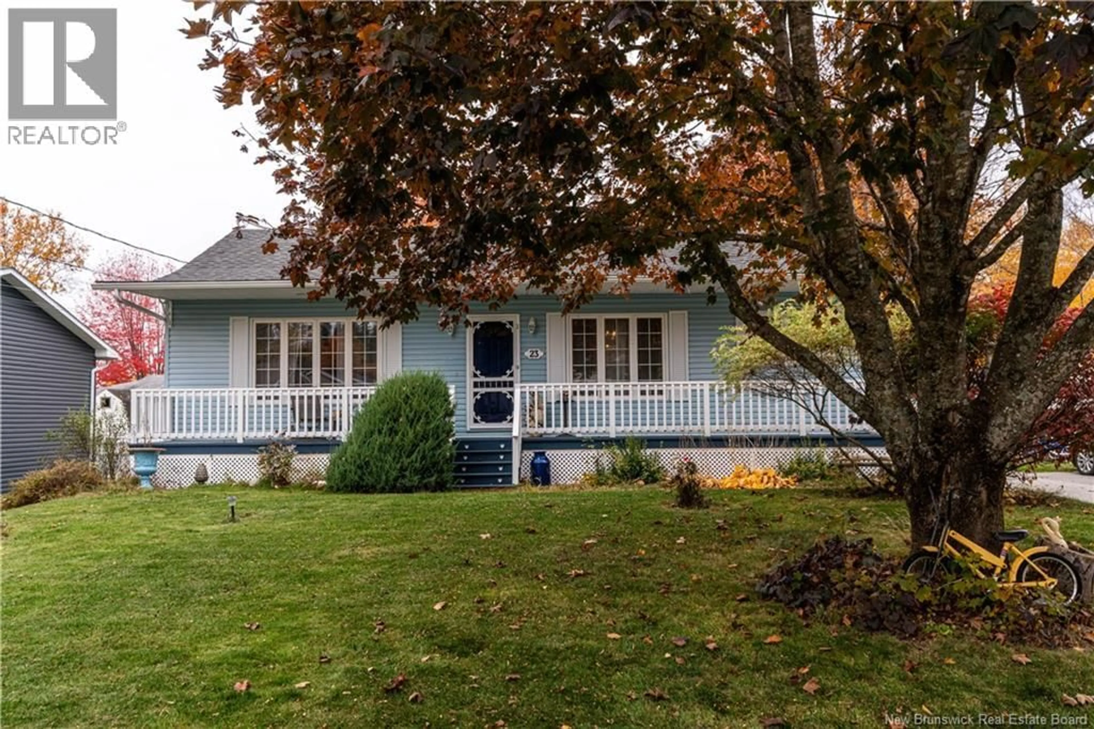 Home with vinyl exterior material, street for 23 ADAMS AVENUE, Miramichi New Brunswick E1V3Y6