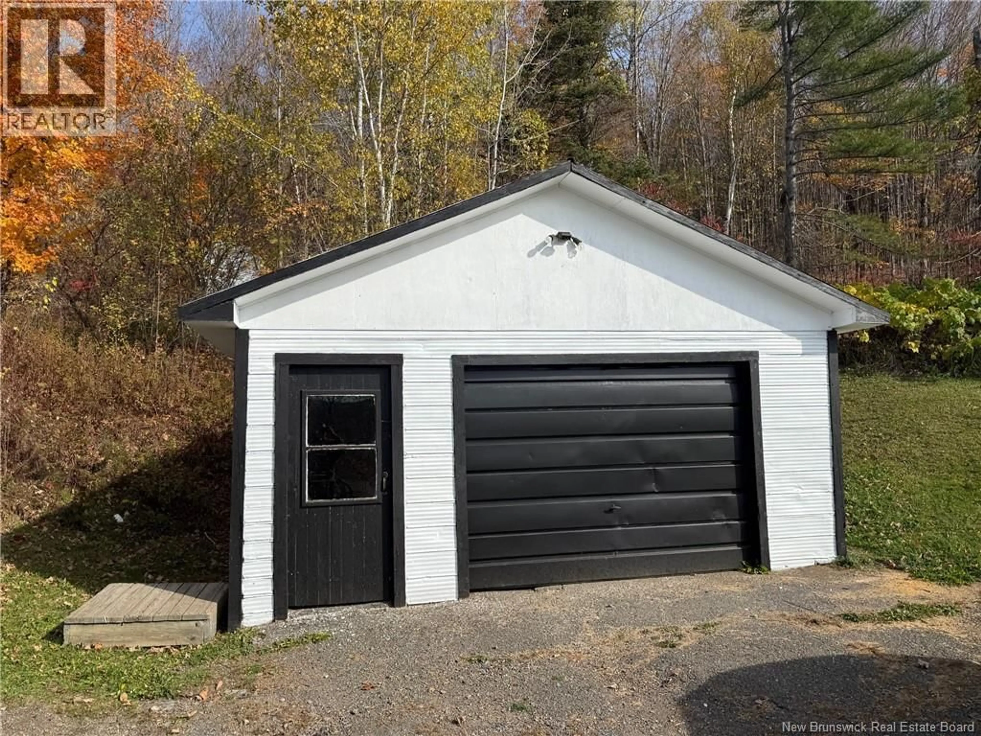 Indoor garage for 7646 105 ROUTE, Peel New Brunswick E7L3Y6