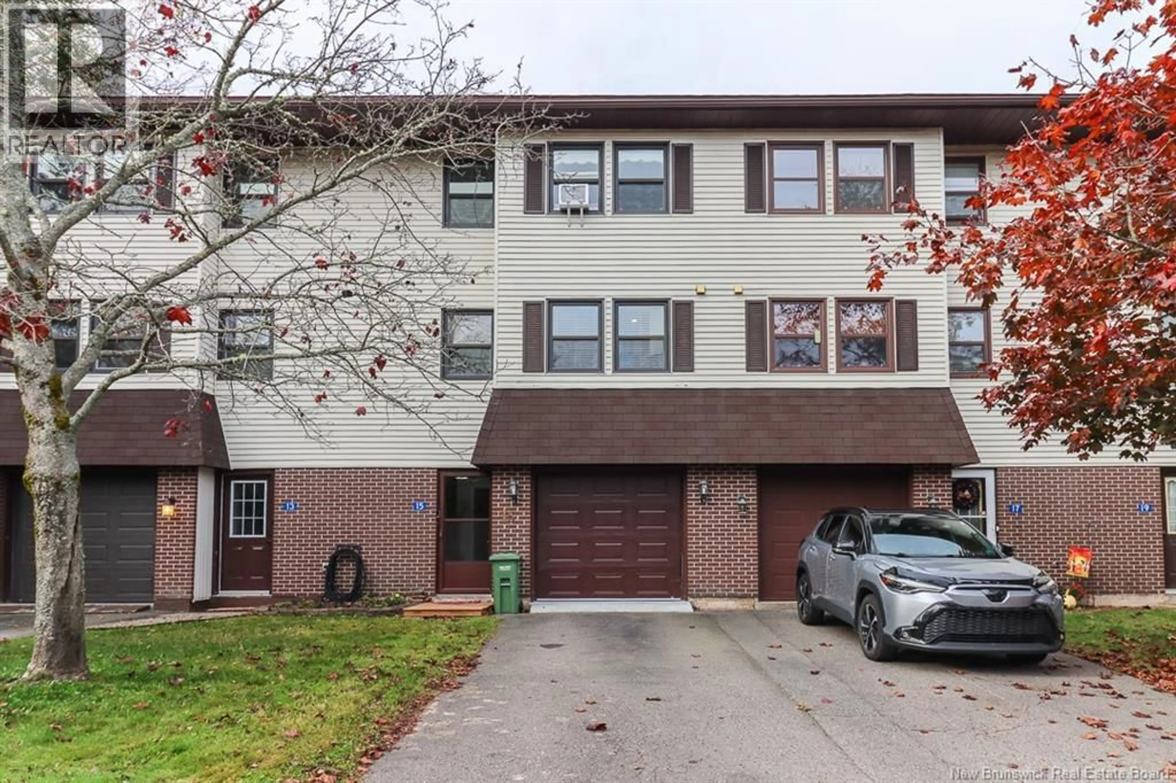 Unknown for 15 HILLSVIEW CRESCENT, Rothesay New Brunswick E2E3N5