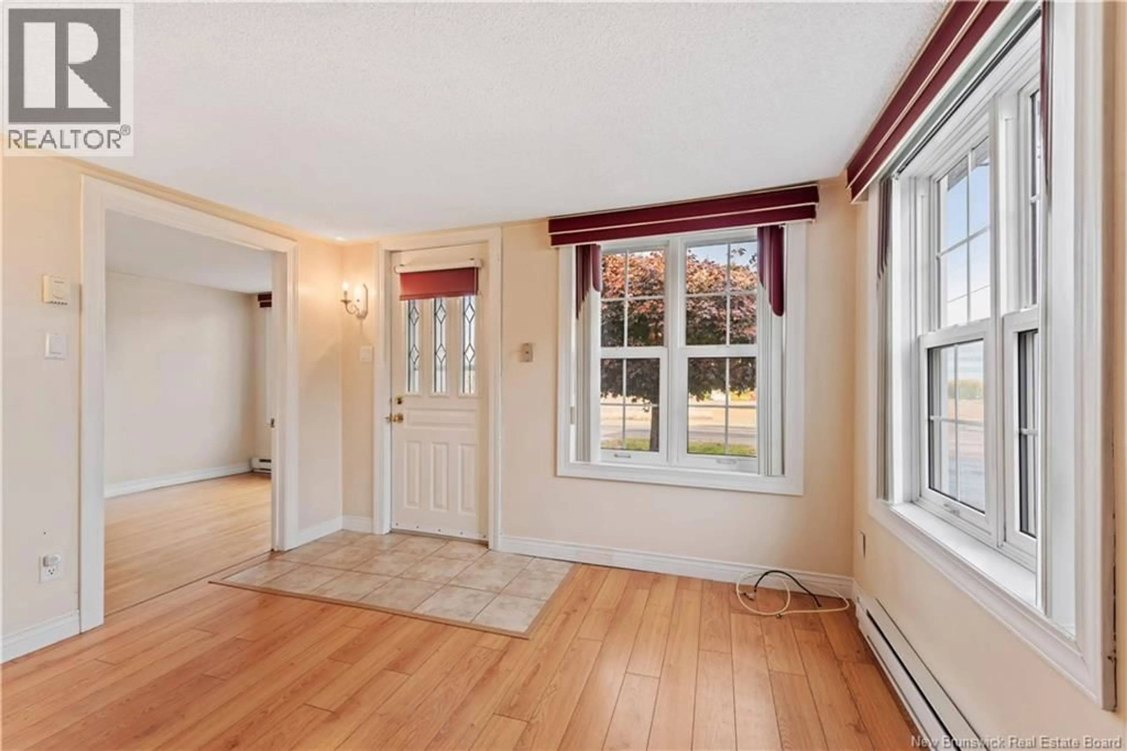 Indoor entryway for 1193 SAINT-CHARLES SUD, Saint-Charles New Brunswick E4W4W1