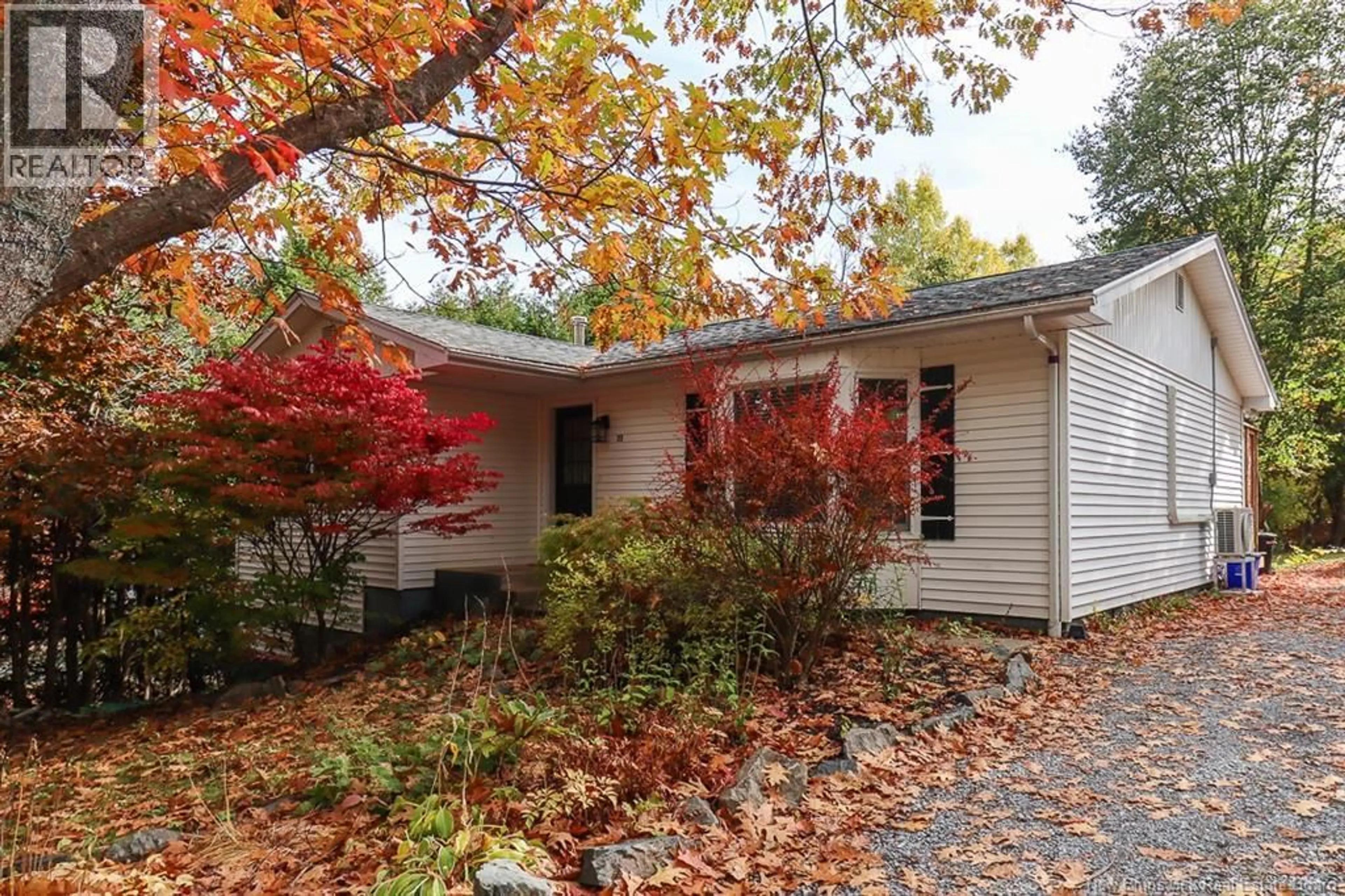 Home with vinyl exterior material, street for 23 GARDEN ROAD, Grand Bay-Westfield New Brunswick E5K1Z7