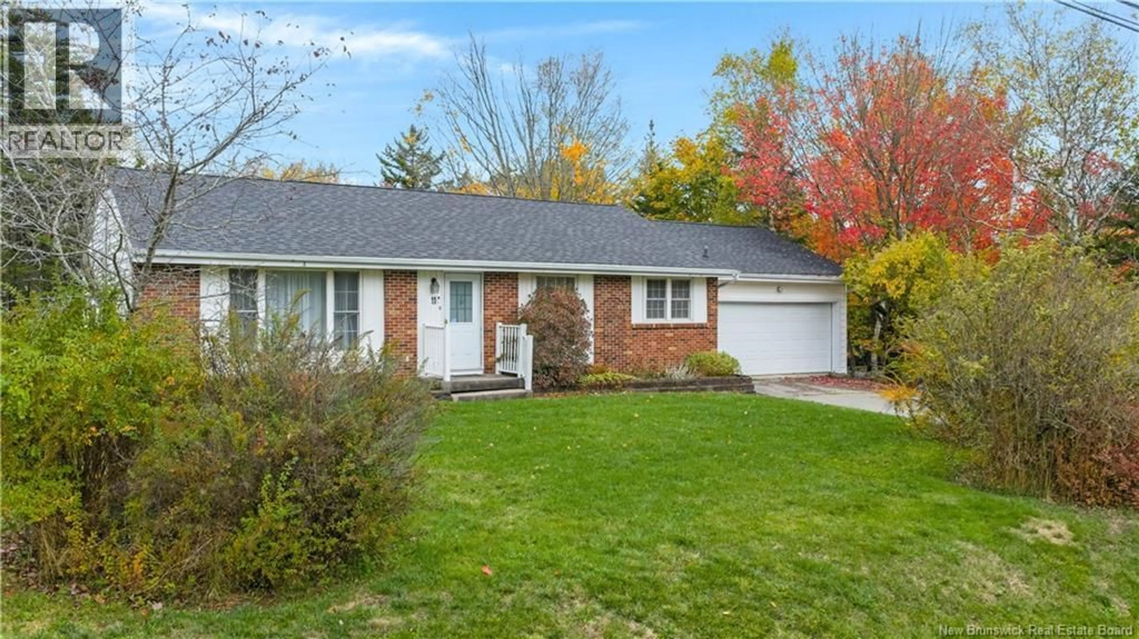 Home with vinyl exterior material, street for 11 CALISTOGA ROAD, Rothesay New Brunswick E2H1C1