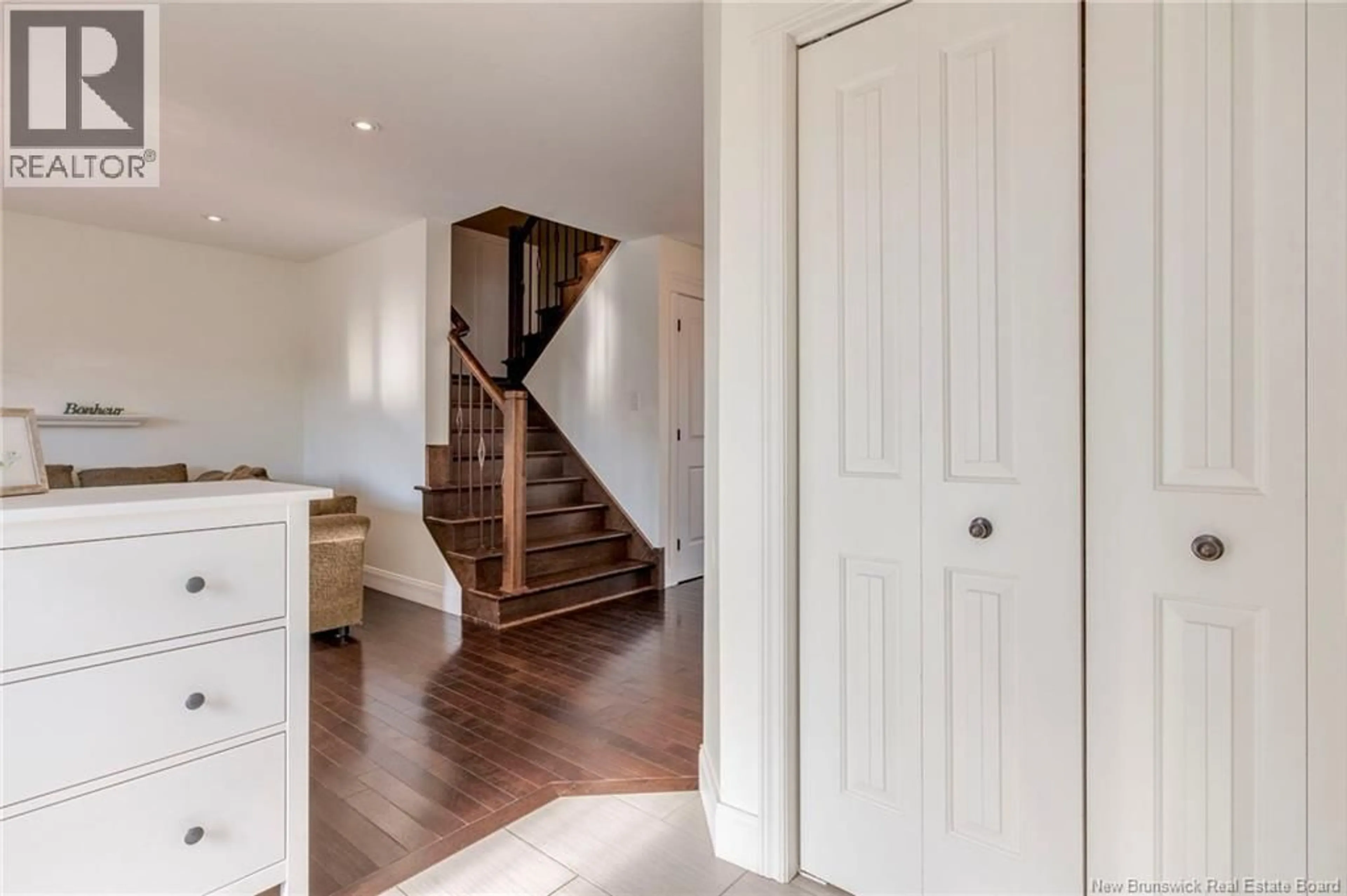 Indoor entryway for 99 MATHIAS, Dieppe New Brunswick E1A8N5
