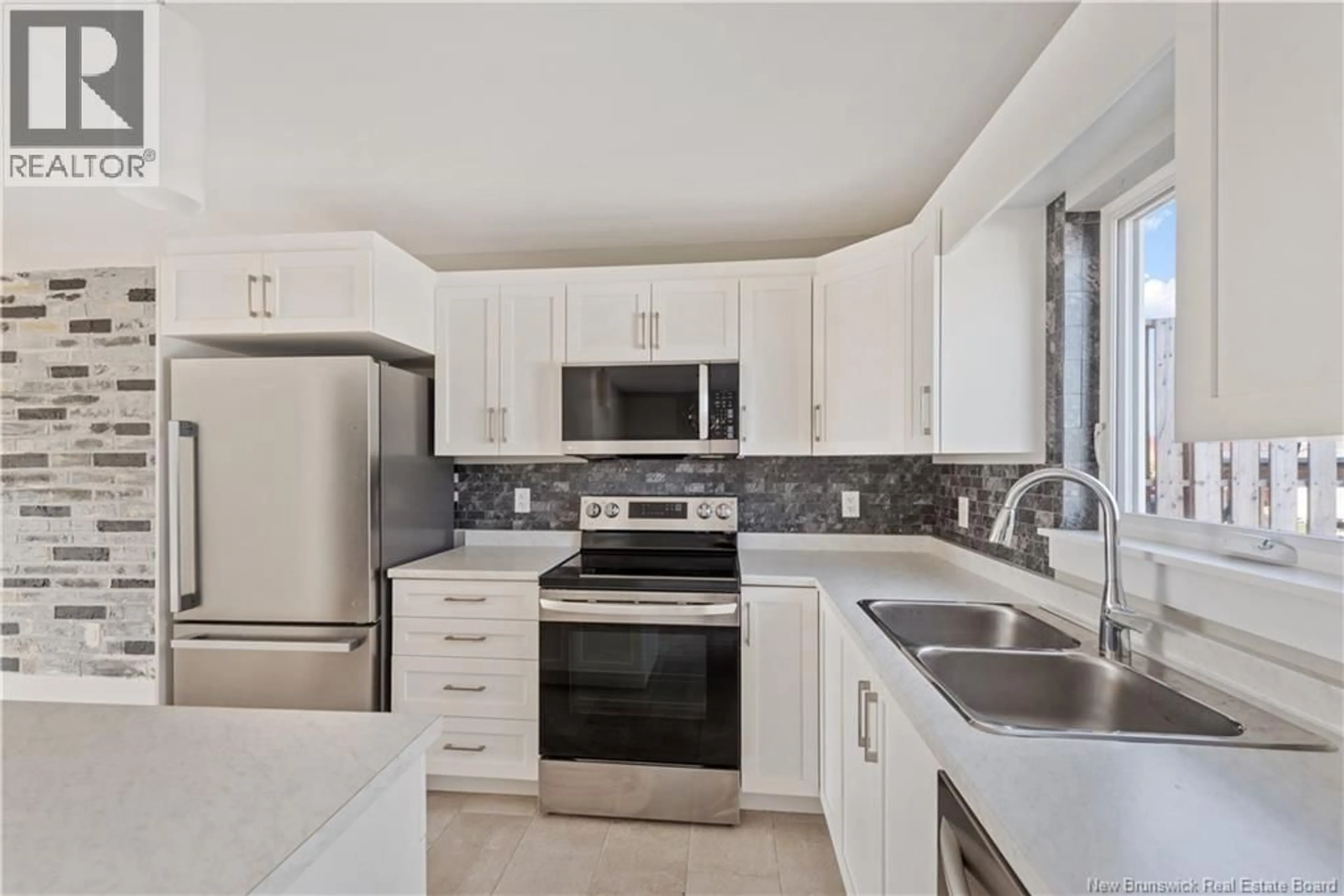 Standard kitchen, ceramic/tile floor for 161 ERNEST, Dieppe New Brunswick E1A4T3