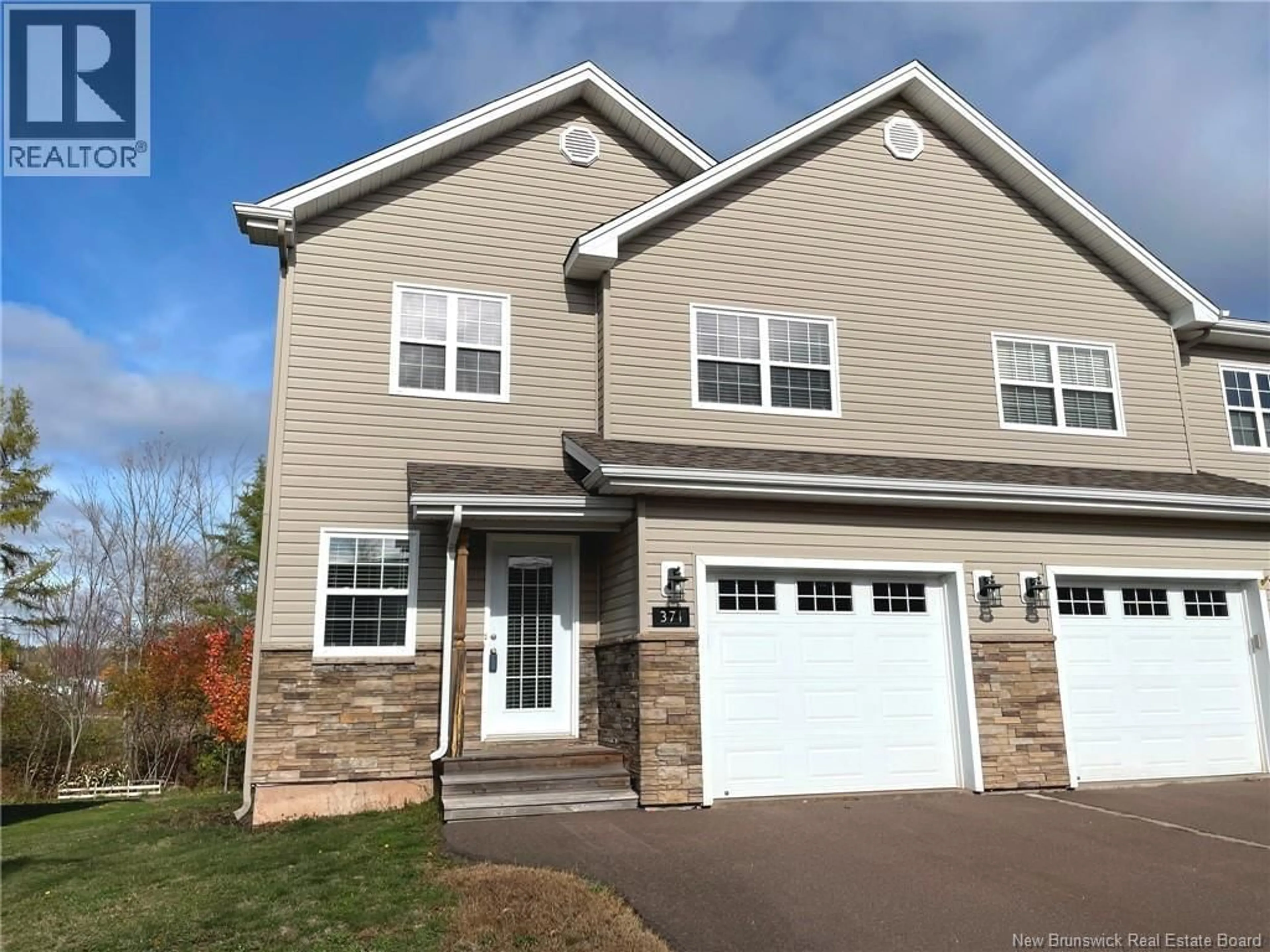 Home with vinyl exterior material, unknown for 371 DOLBEAU STREET, Dieppe New Brunswick E1A9P9