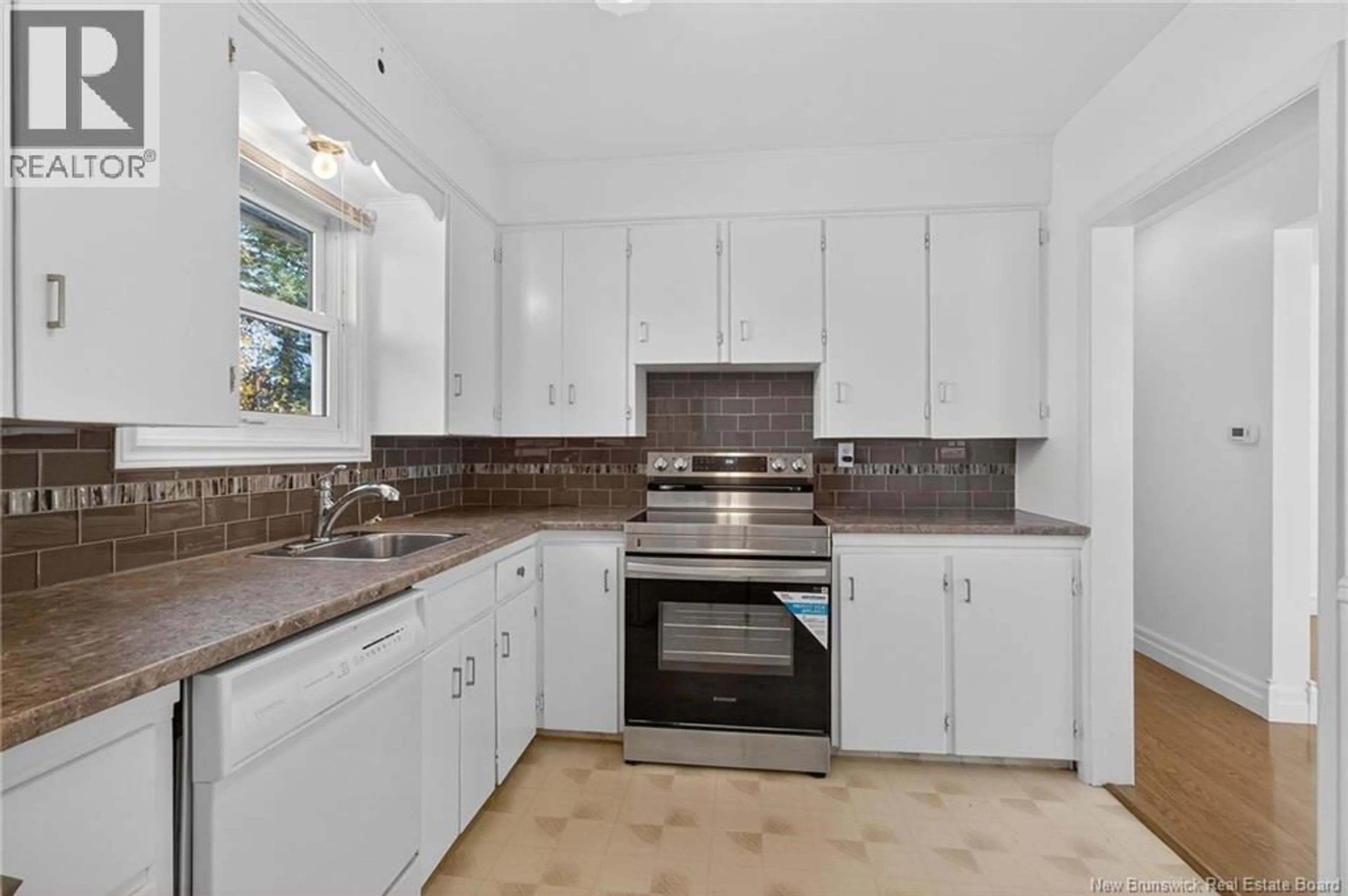 Standard kitchen, ceramic/tile floor for 219 BROMLEY AVENUE, Moncton New Brunswick E1C5V5