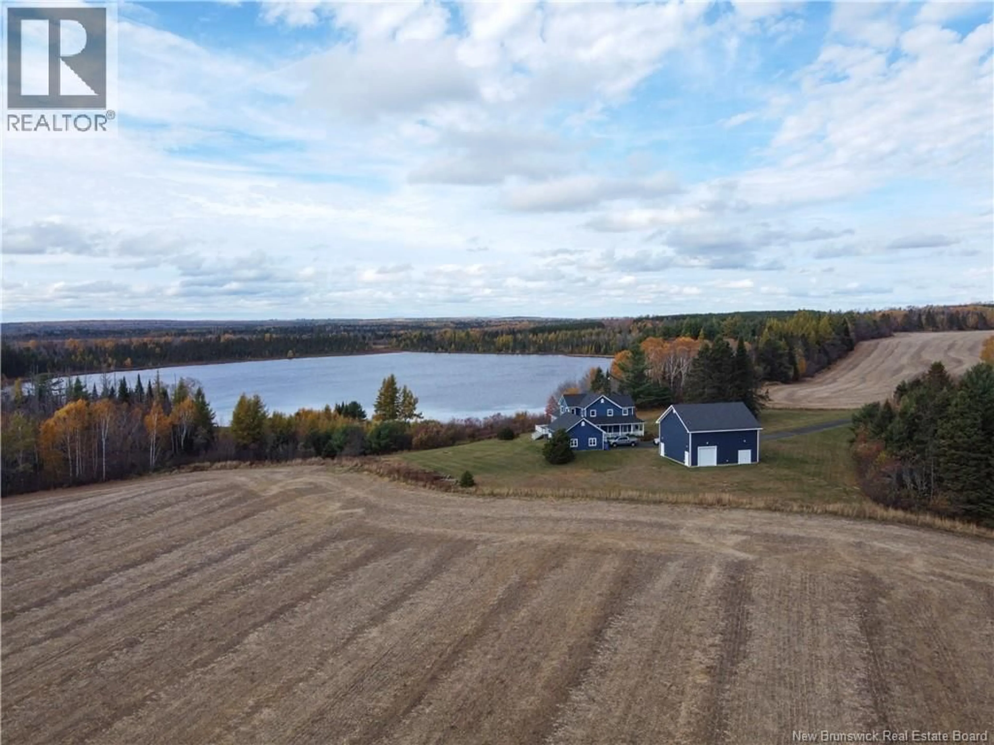 A pic from outside/outdoor area/front of a property/back of a property/a pic from drone, water/lake/river/ocean view for 985 ROUTE 540, Maxwell New Brunswick E7N2L6