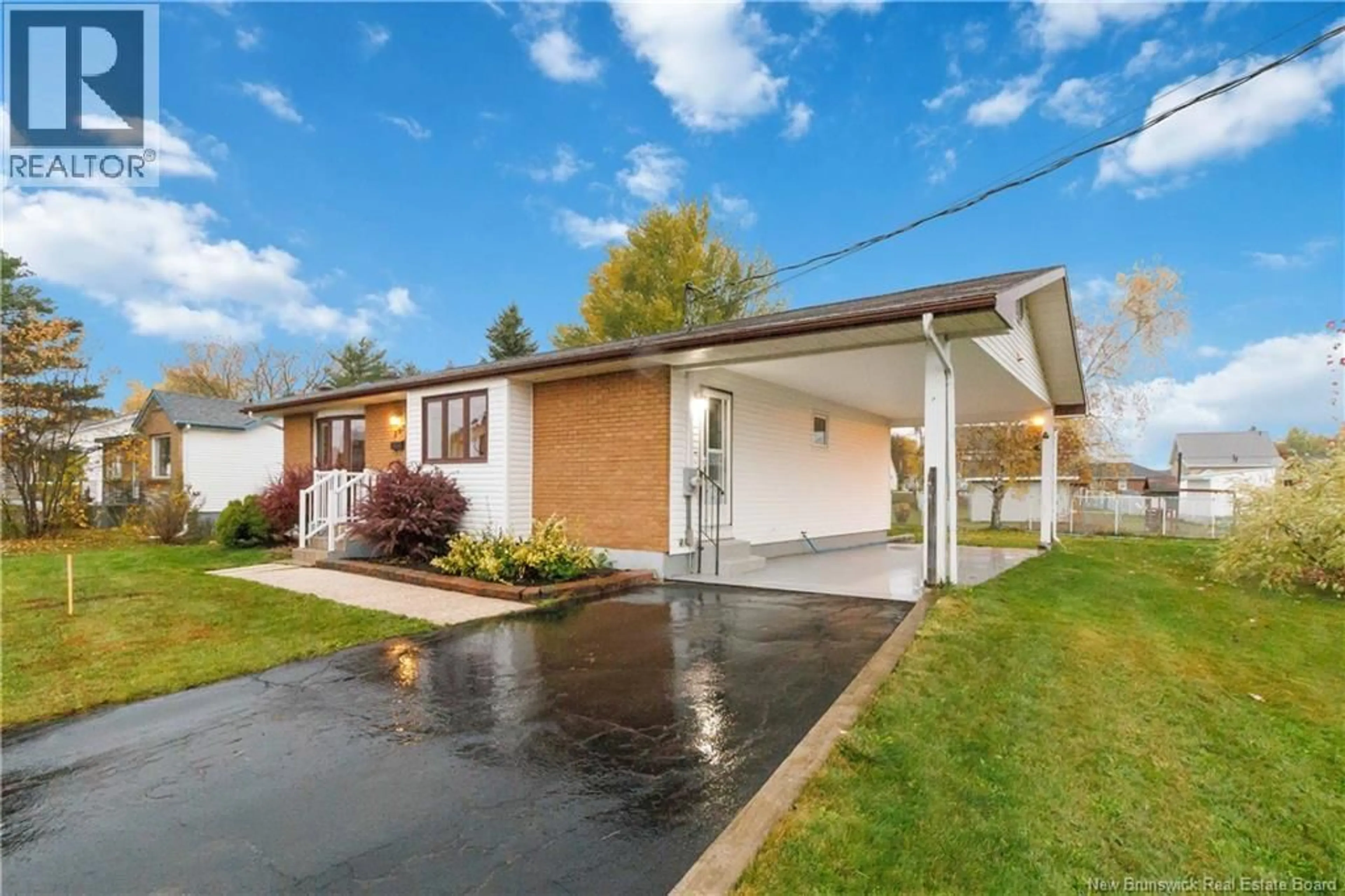 Home with vinyl exterior material, street for 207 ST LAURENT STREET, Dieppe New Brunswick E1A1S2