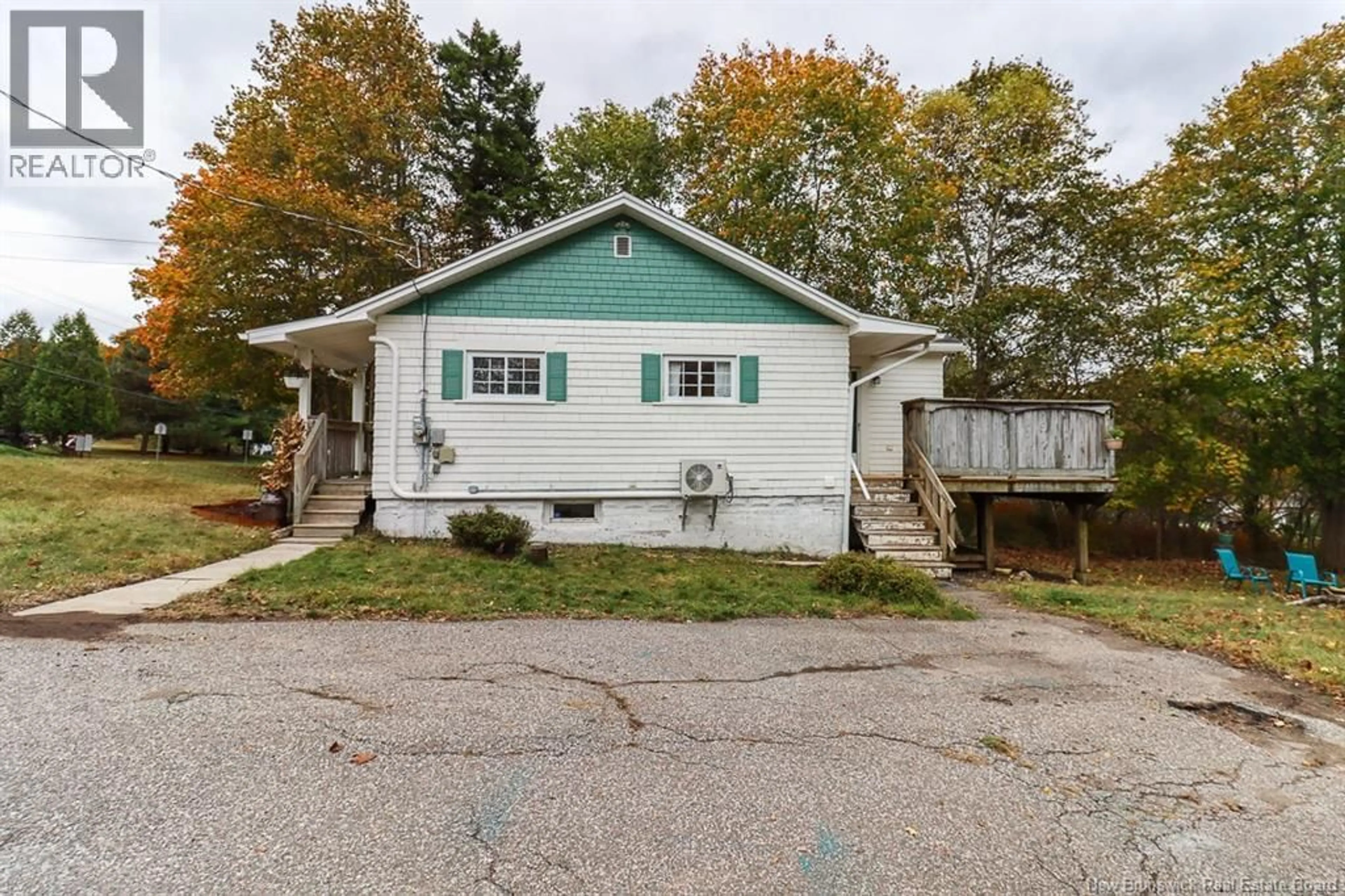 Unknown for 19 VINCENT ROAD, Quispamsis New Brunswick E2G0A5