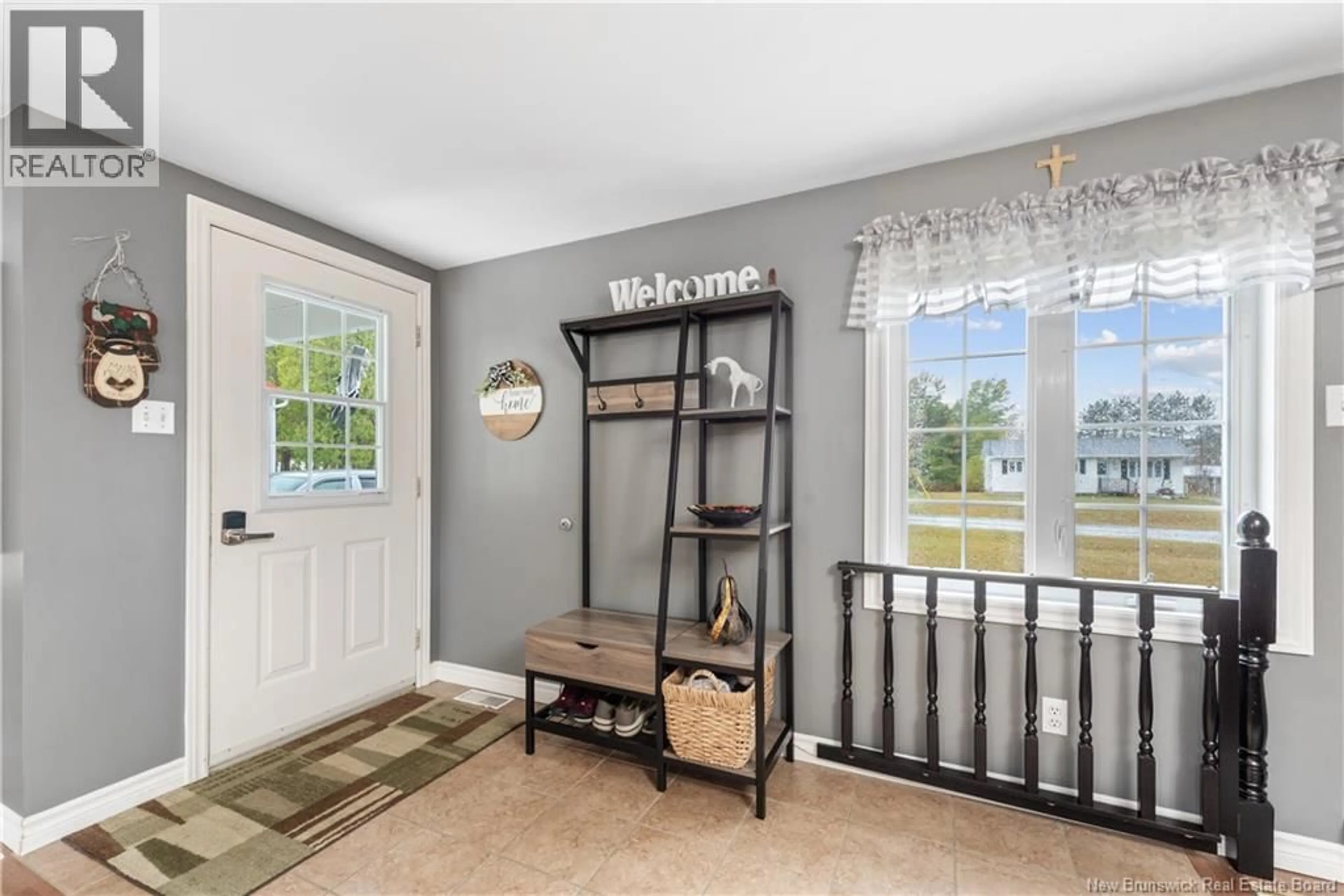 Indoor entryway for 15 RUE THIBODEAU, Rogersville New Brunswick E4Y1S9