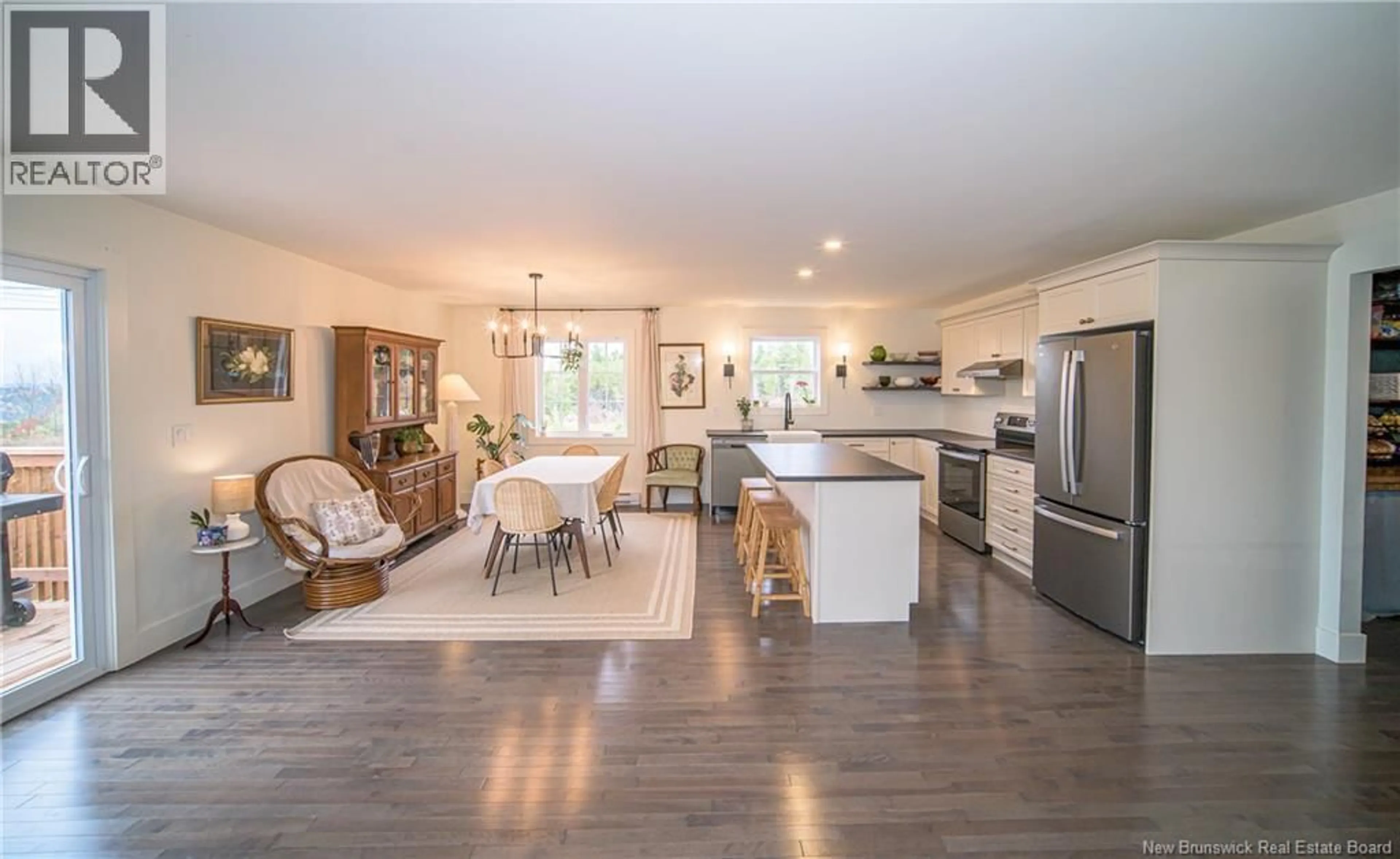 Open concept kitchen, wood/laminate floor for 23 SNOWSHOE STREET, Lower Kingsclear New Brunswick E3E0E9