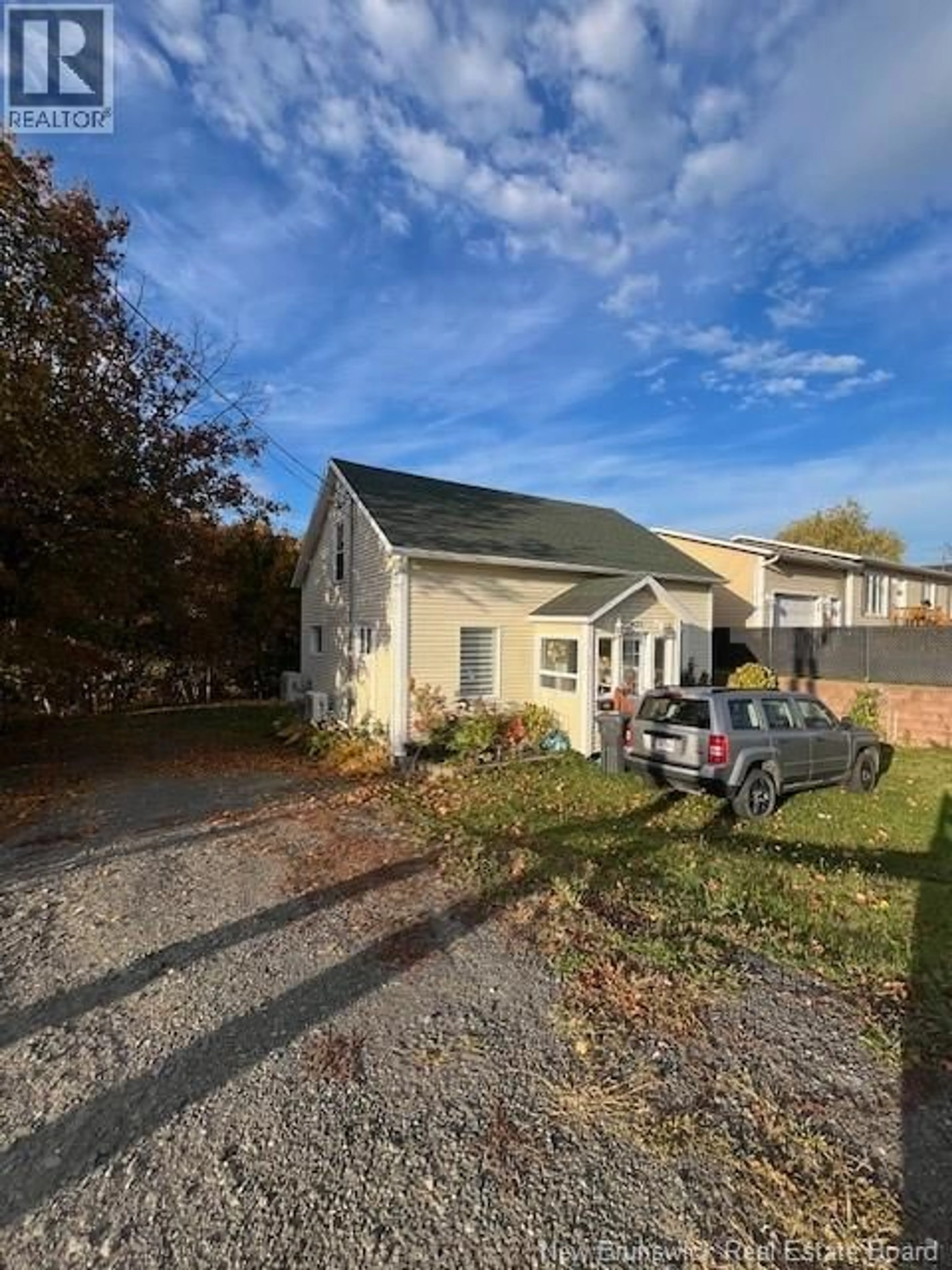 A pic from outside/outdoor area/front of a property/back of a property/a pic from drone, street for 431 VANIER STREET, Campbellton New Brunswick E3N1V1