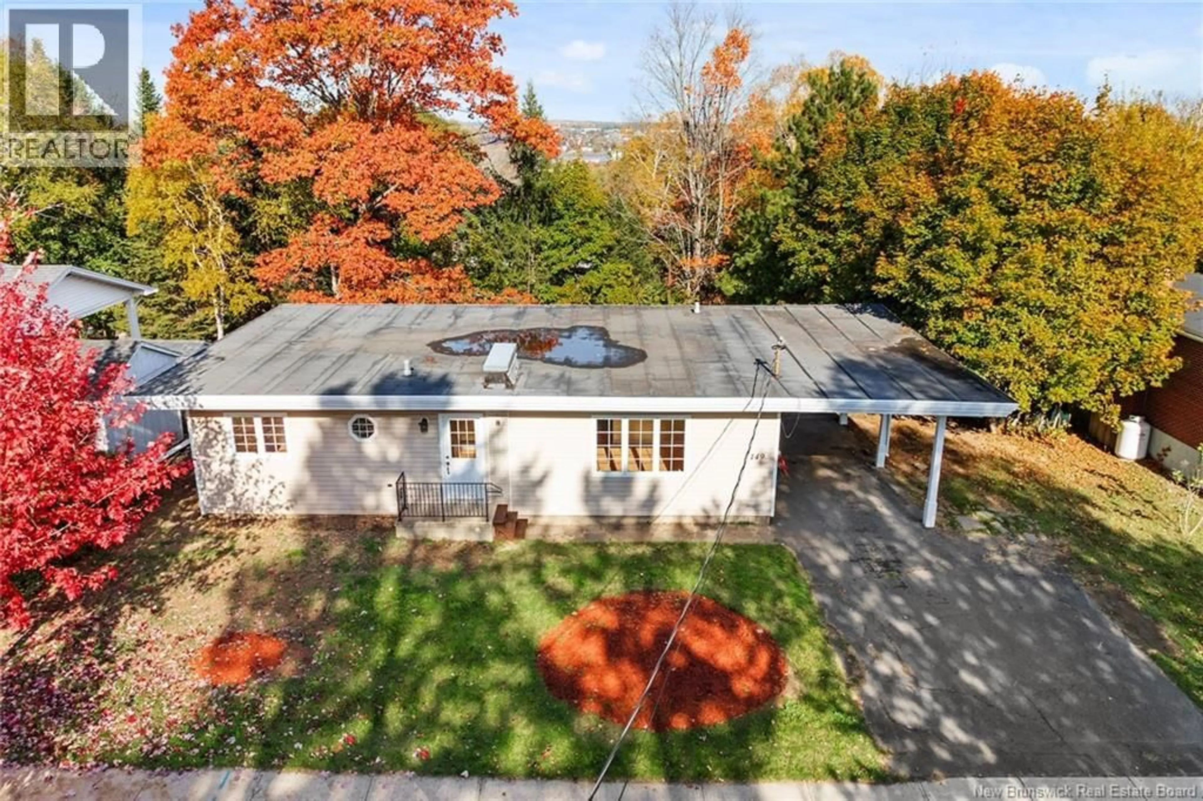 A pic from outside/outdoor area/front of a property/back of a property/a pic from drone, unknown for 149 MONTGOMERY STREET, Fredericton New Brunswick E3B2X2