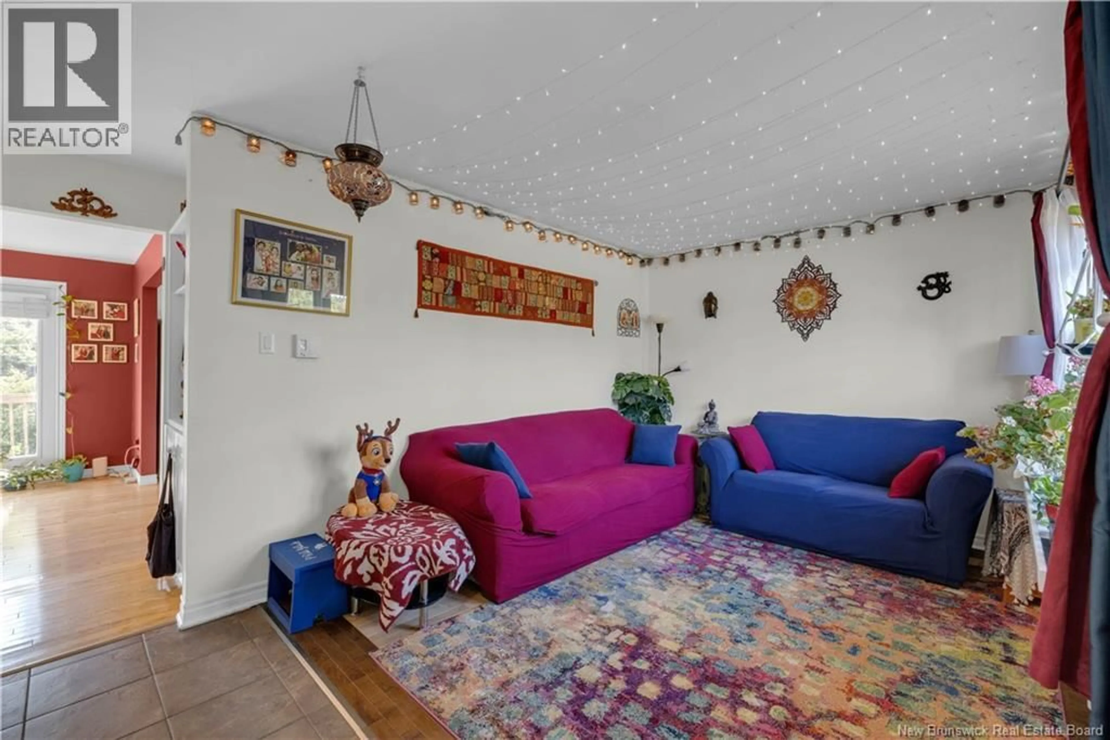 Living room with furniture, carpet floor for 337 LAKEVIEW DRIVE, Saint John New Brunswick E2J3M9