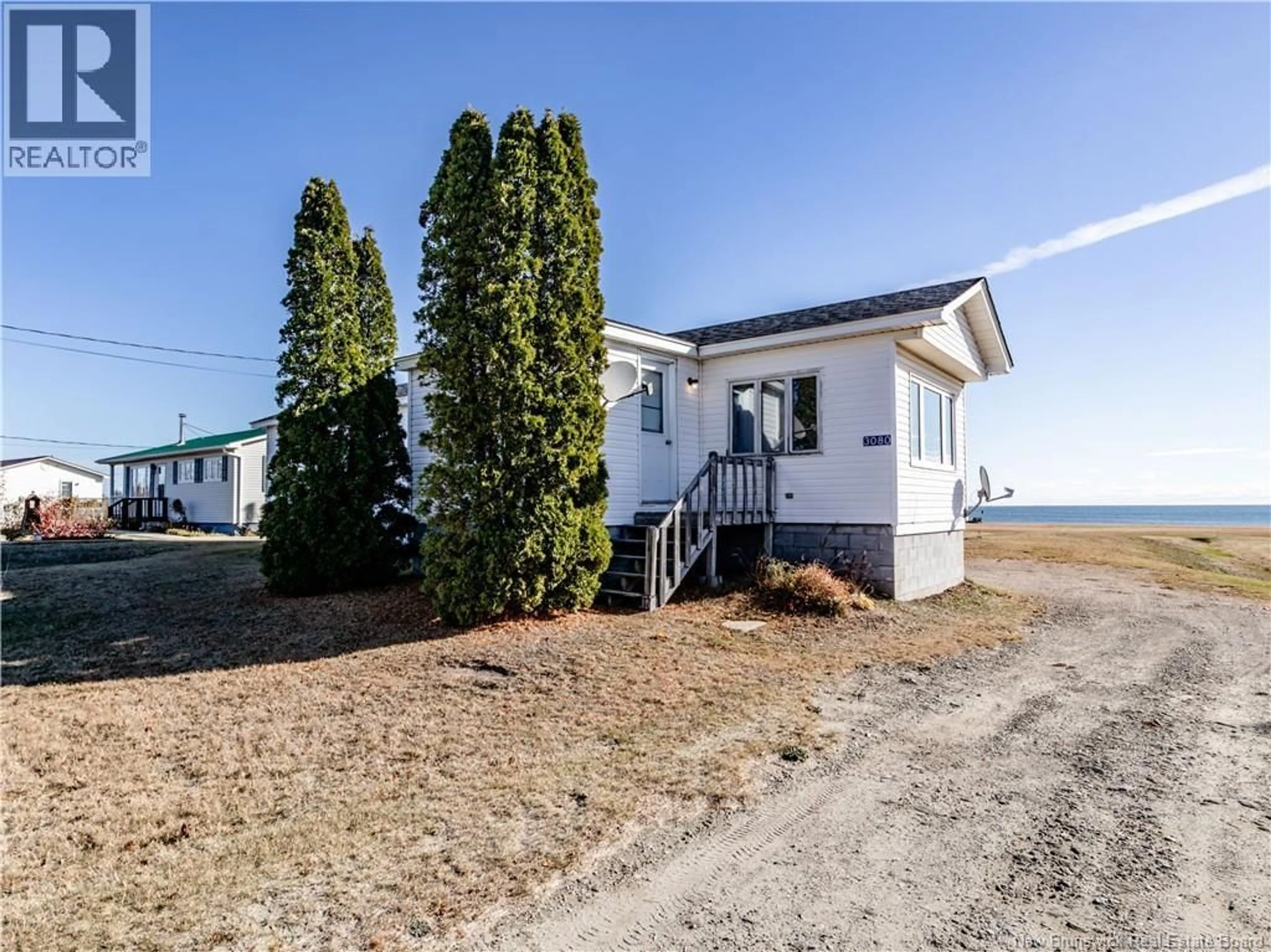 Home with vinyl exterior material, water/lake/river/ocean view for 3080 ROUTE 117, Pointe-Sapin New Brunswick E9A1T3