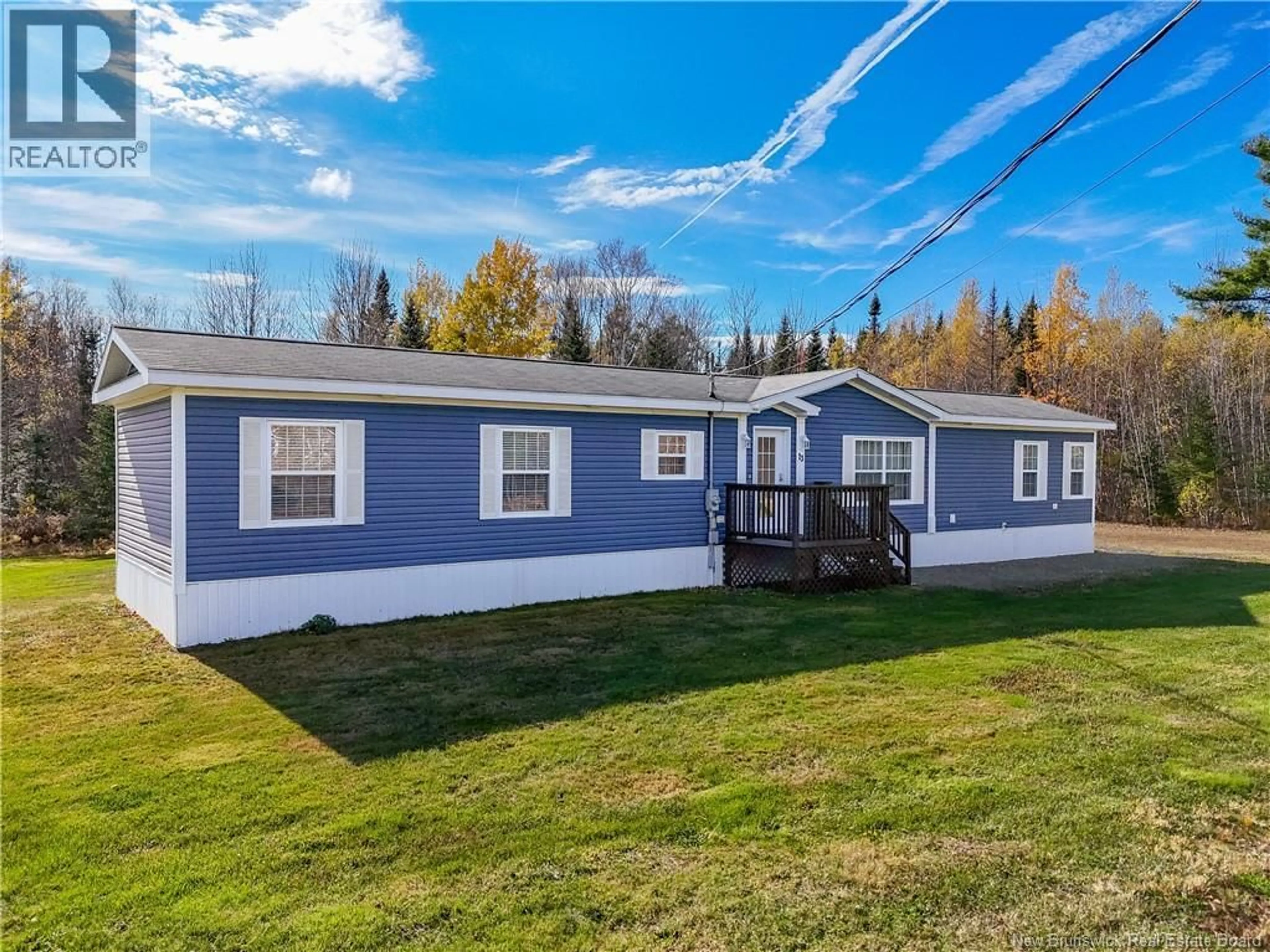 Home with vinyl exterior material, unknown for 13 HAILEY COURT, Hanwell New Brunswick E6K0B2
