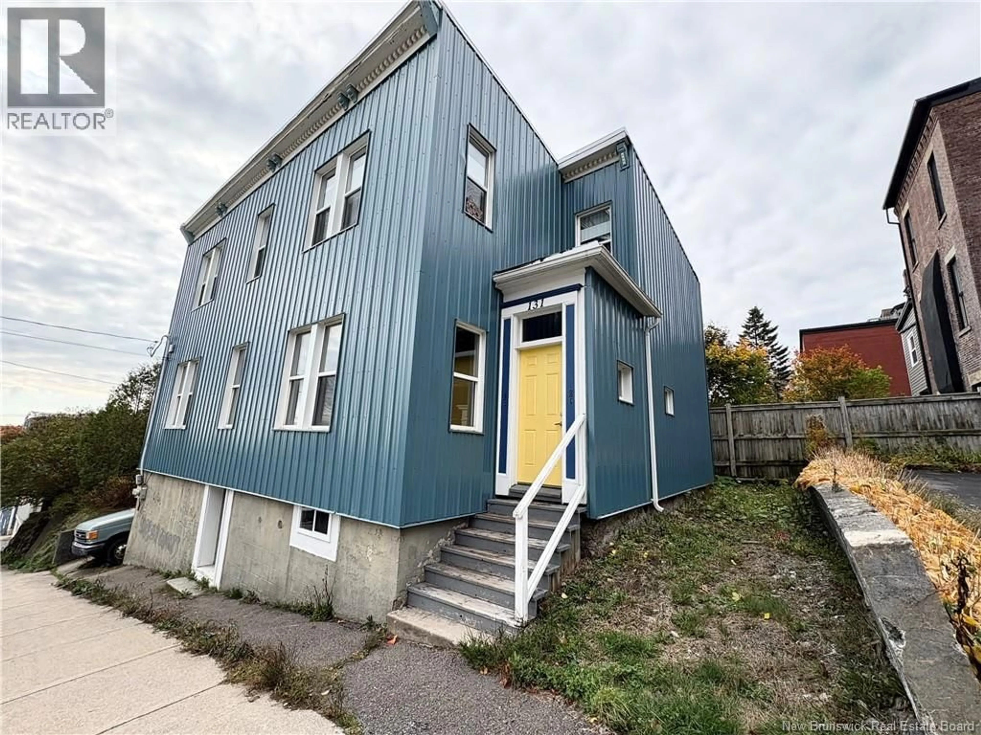 Home with vinyl exterior material, street for 131 WENTWORTH STREET, Saint John New Brunswick E2L2S7
