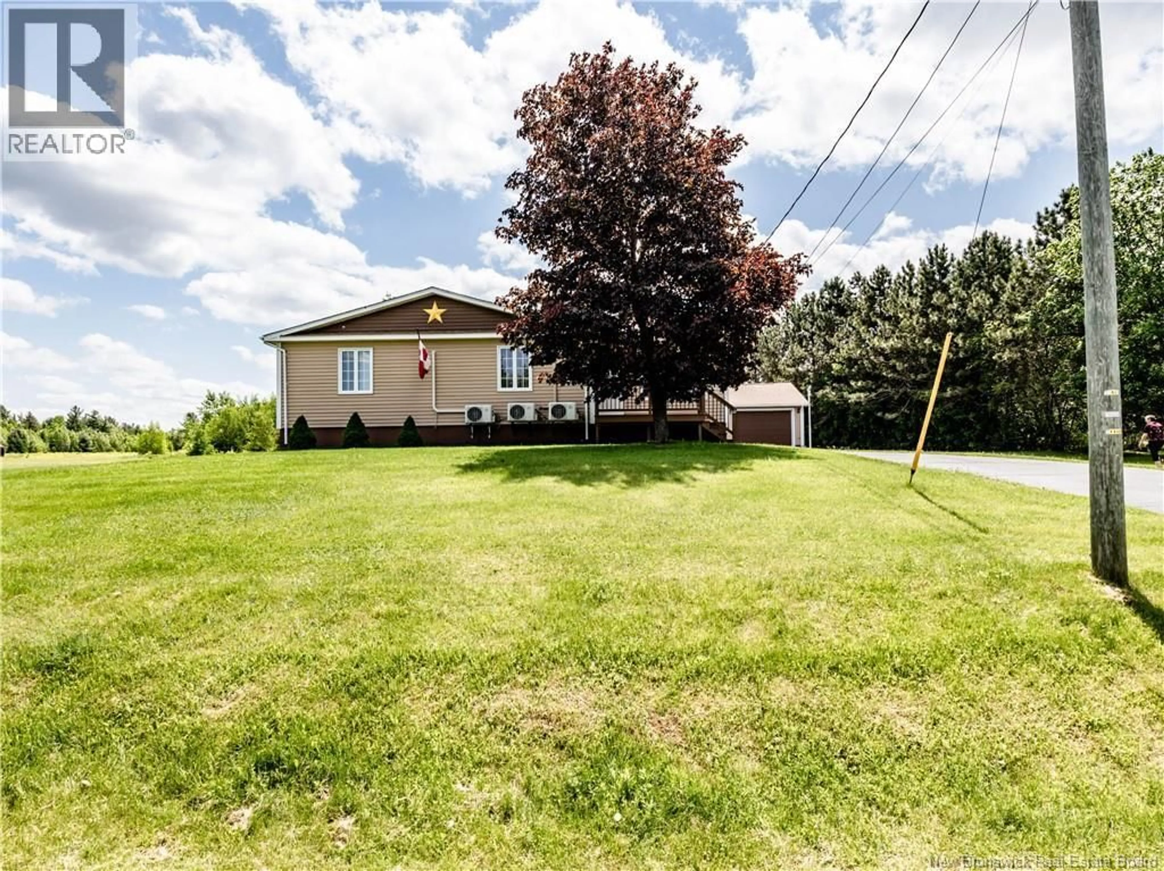 A pic from outside/outdoor area/front of a property/back of a property/a pic from drone, unknown for 448 CAP SAINT-LOUIS DRIVE, Saint-Louis-De-Kent New Brunswick E4X1P9