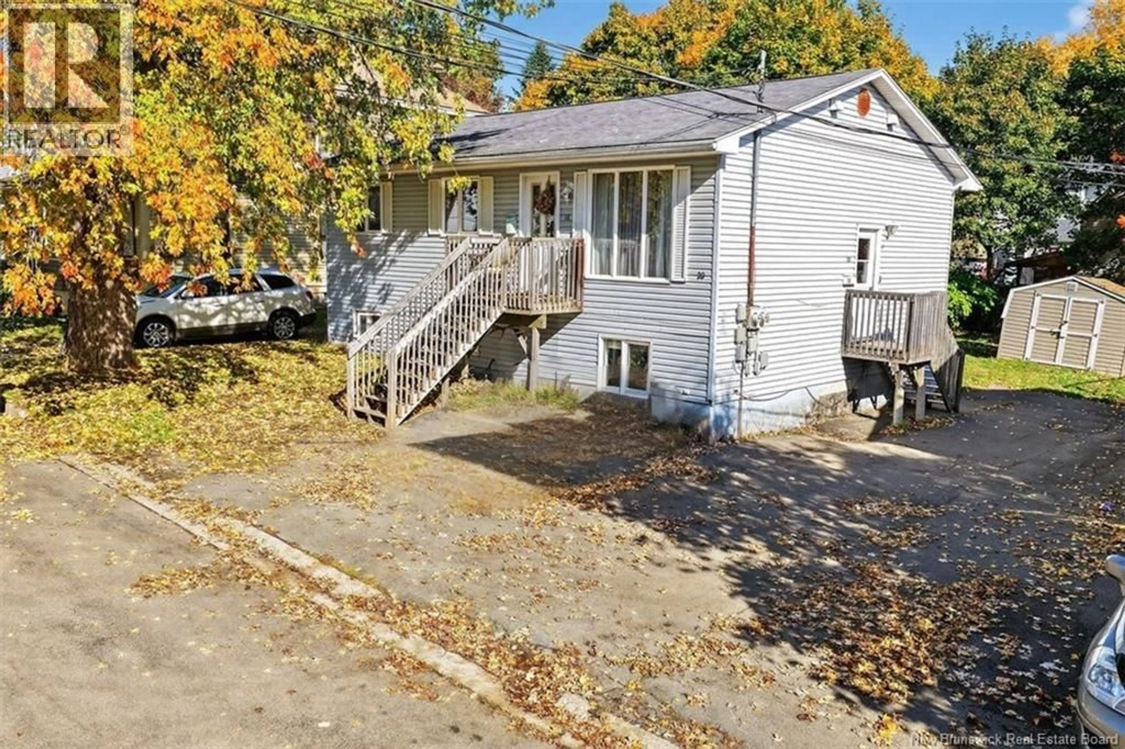 A pic from outside/outdoor area/front of a property/back of a property/a pic from drone, street for 18-20 GLOUCESTER, Moncton New Brunswick E1A4E6