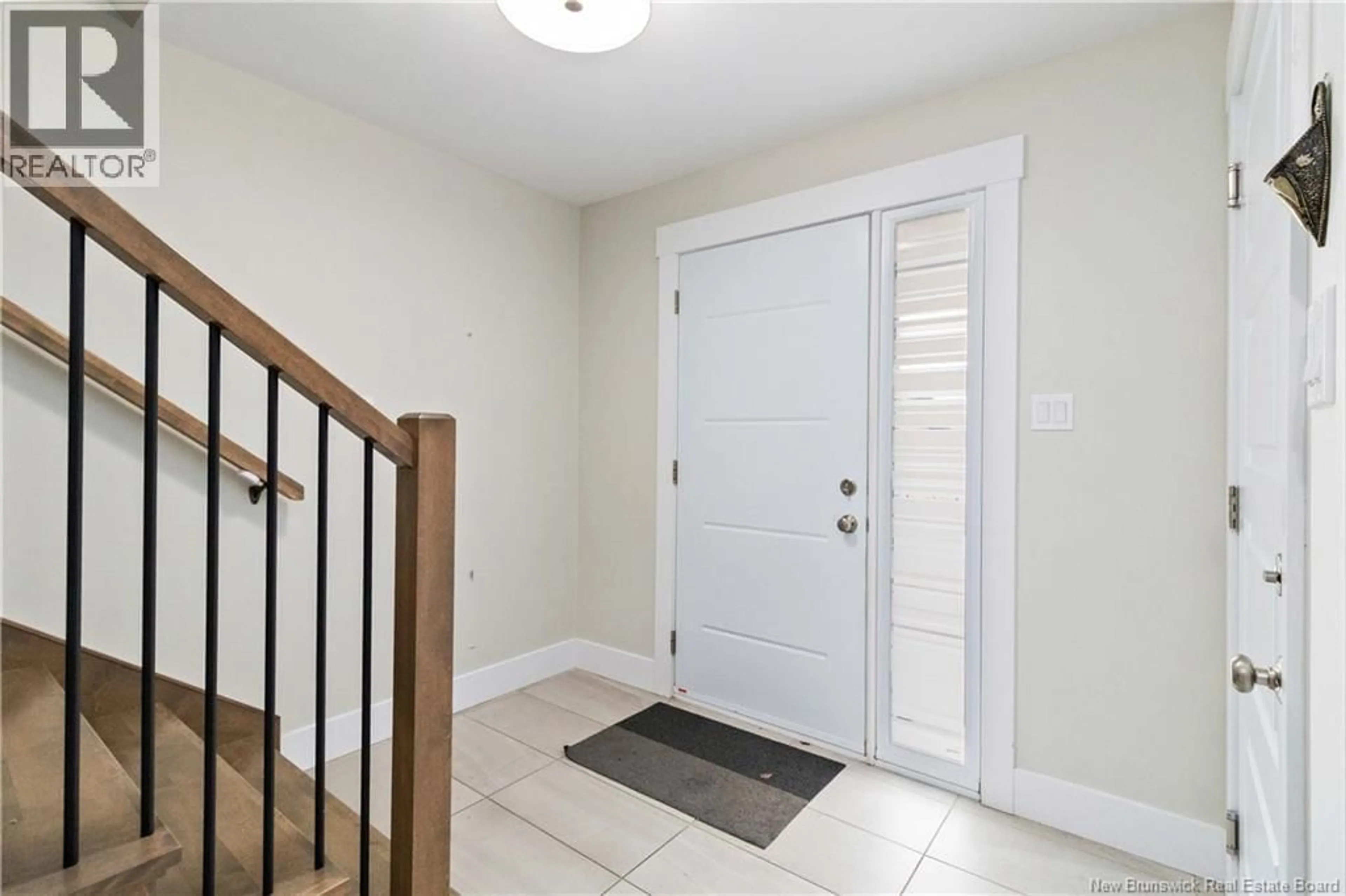 Indoor entryway for 326 TEABERRY AVENUE, Moncton New Brunswick E1G6E6