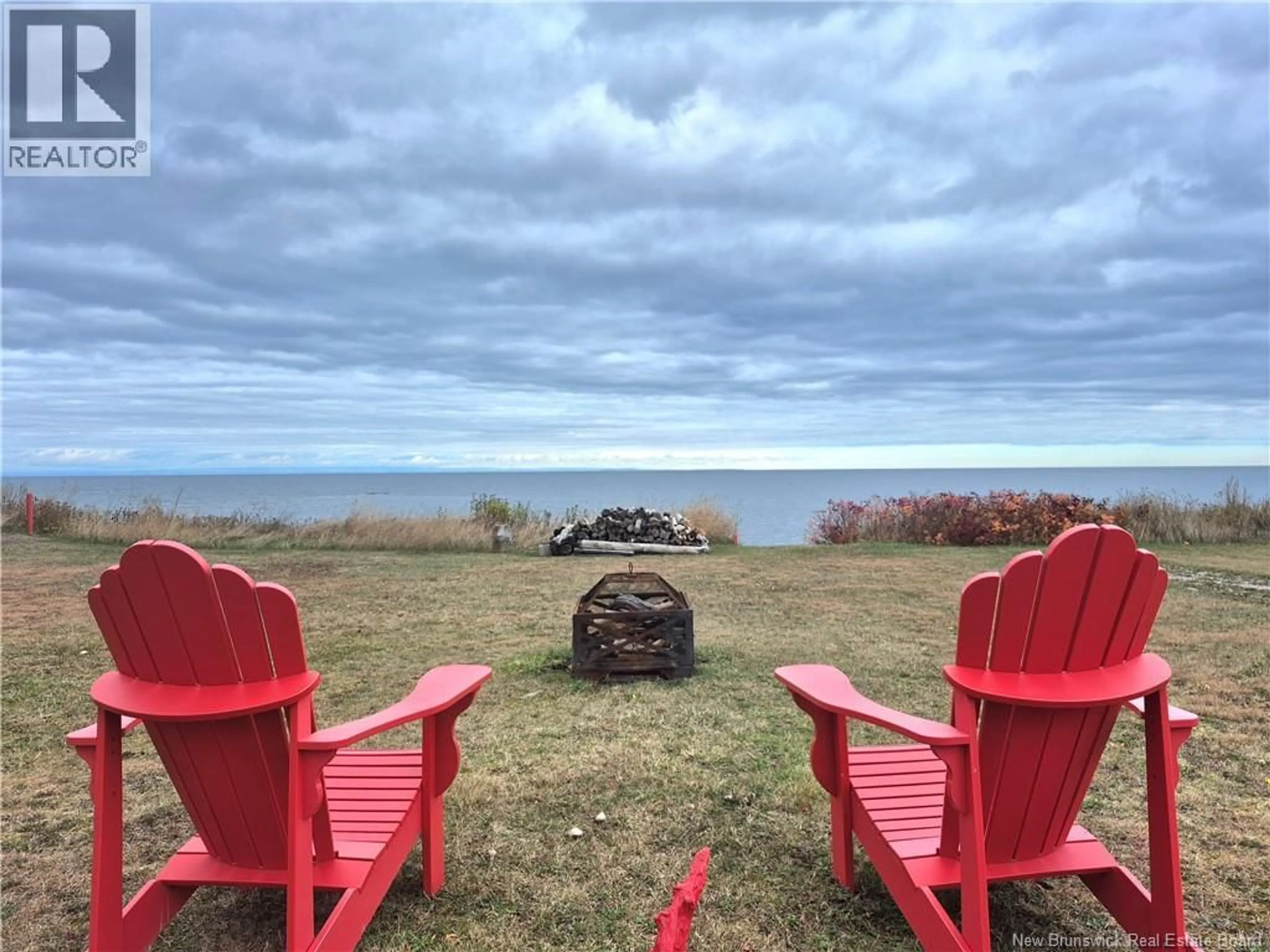 Patio, water/lake/river/ocean view for 615 RUE PRINCIPALE, Pointe-Verte New Brunswick E8J2P7
