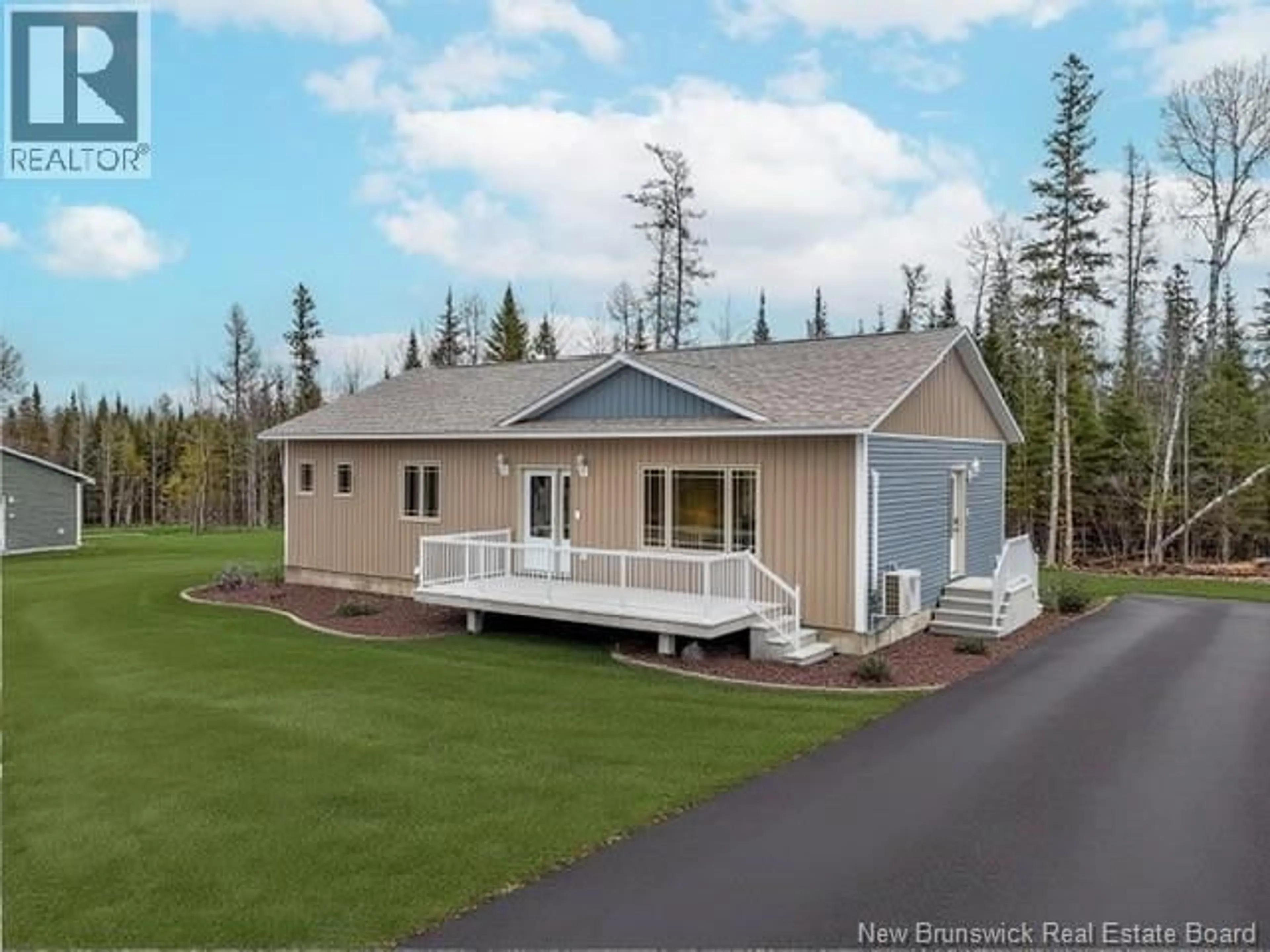 Home with vinyl exterior material, unknown for 33 PRIVACY LANE, Nasonworth New Brunswick E3B1H4