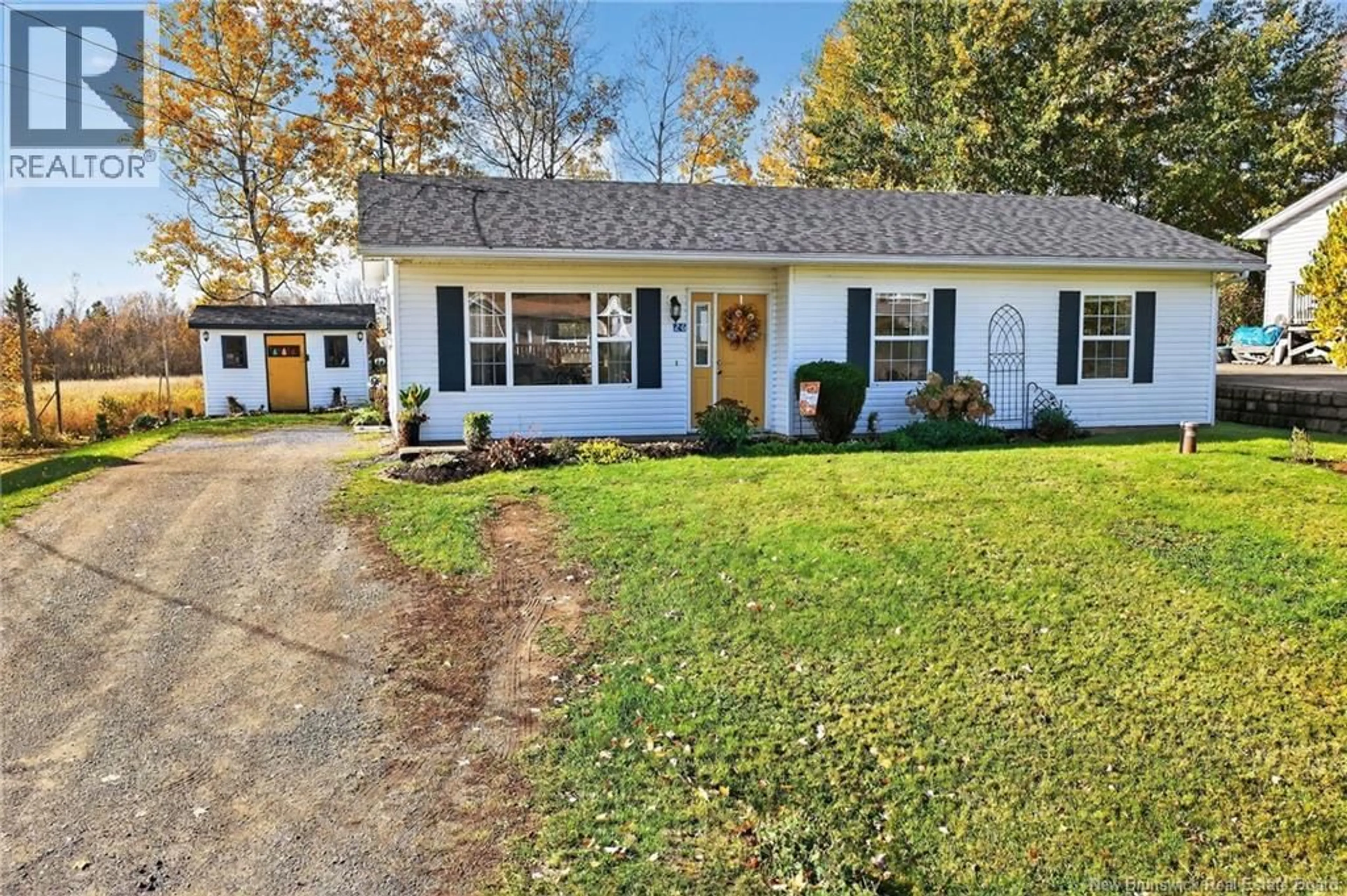 Home with vinyl exterior material, street for 26 REEDER ROAD, Salisbury New Brunswick E4J2P5