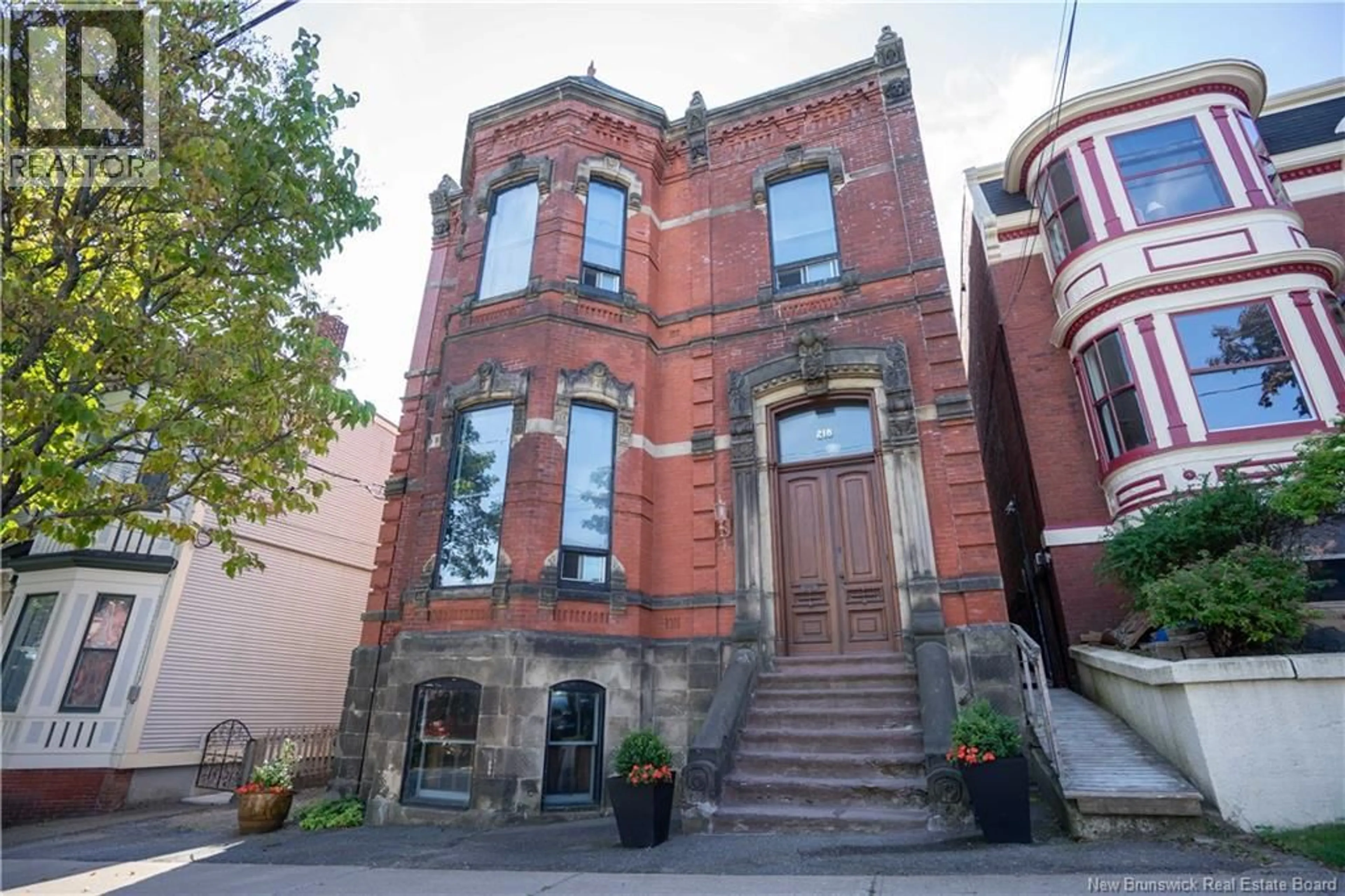 Home with brick exterior material, building for 218 KING, Saint John New Brunswick E2L1H3