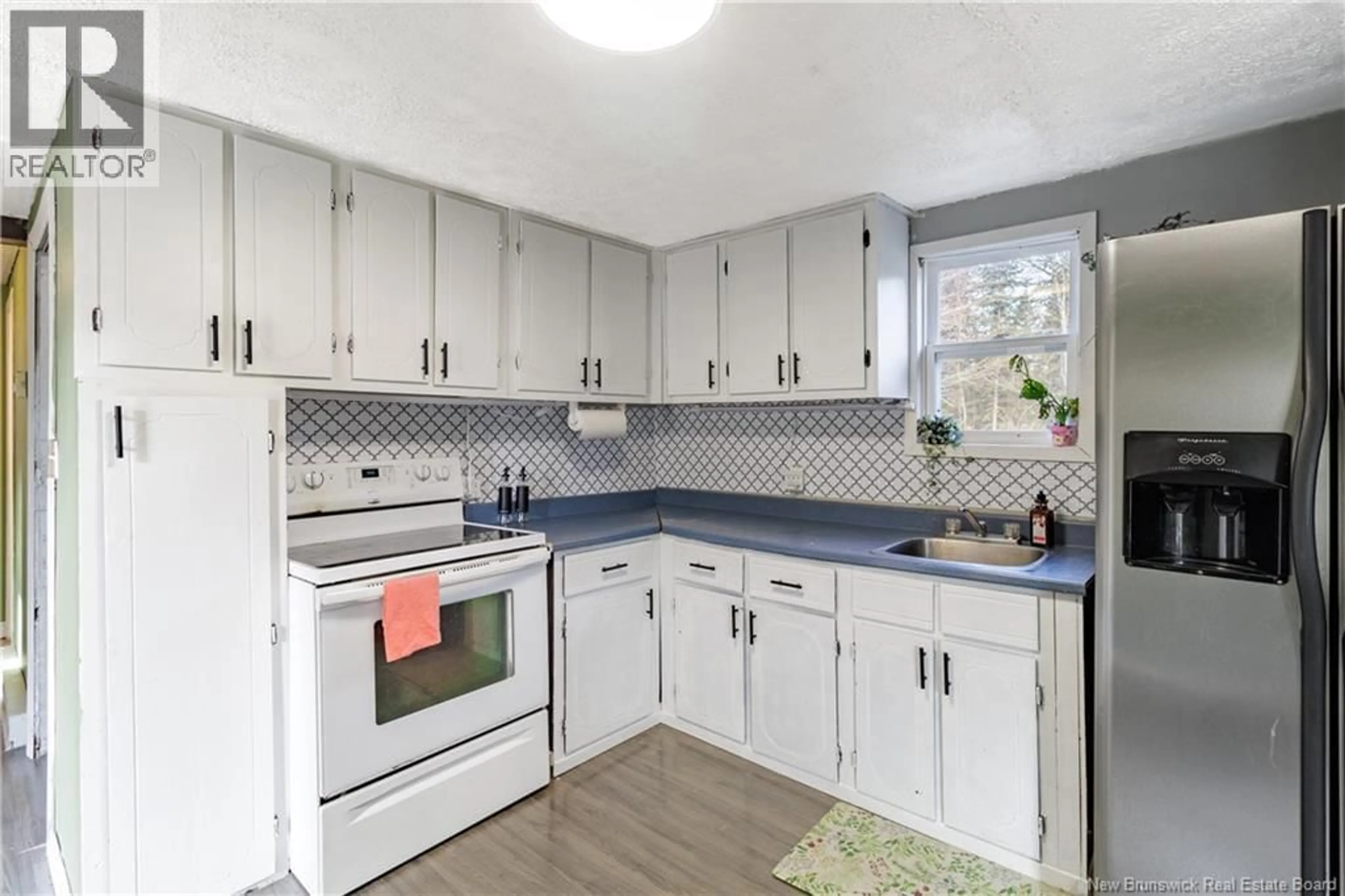 Standard kitchen, ceramic/tile floor for 410 BRANCH ROAD, Geary New Brunswick E2V4A4