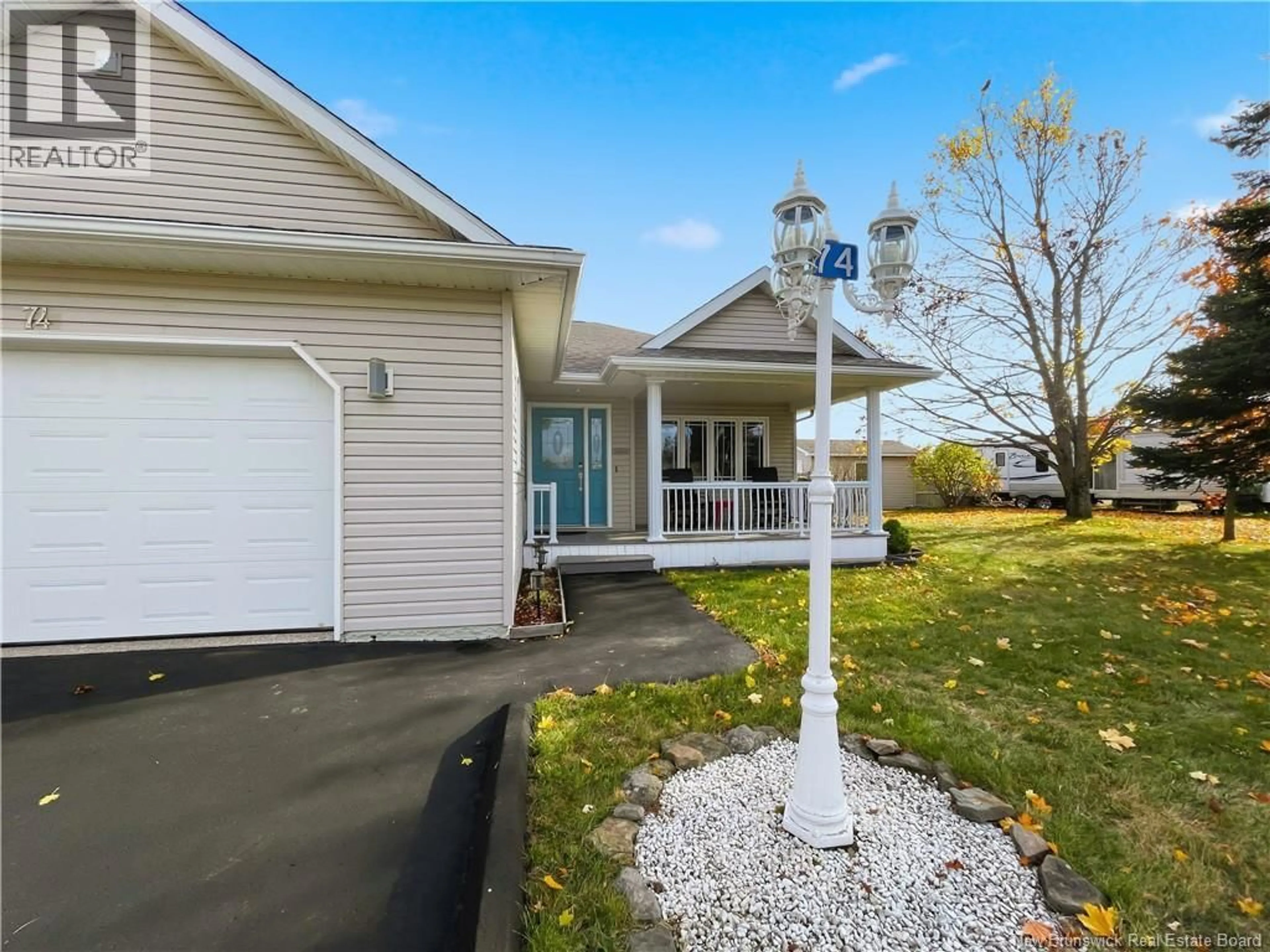 Home with vinyl exterior material, water/lake/river/ocean view for 74 CAP SAINT-LOUIS ROAD, Saint-Louis-De-Kent New Brunswick E4X1C1
