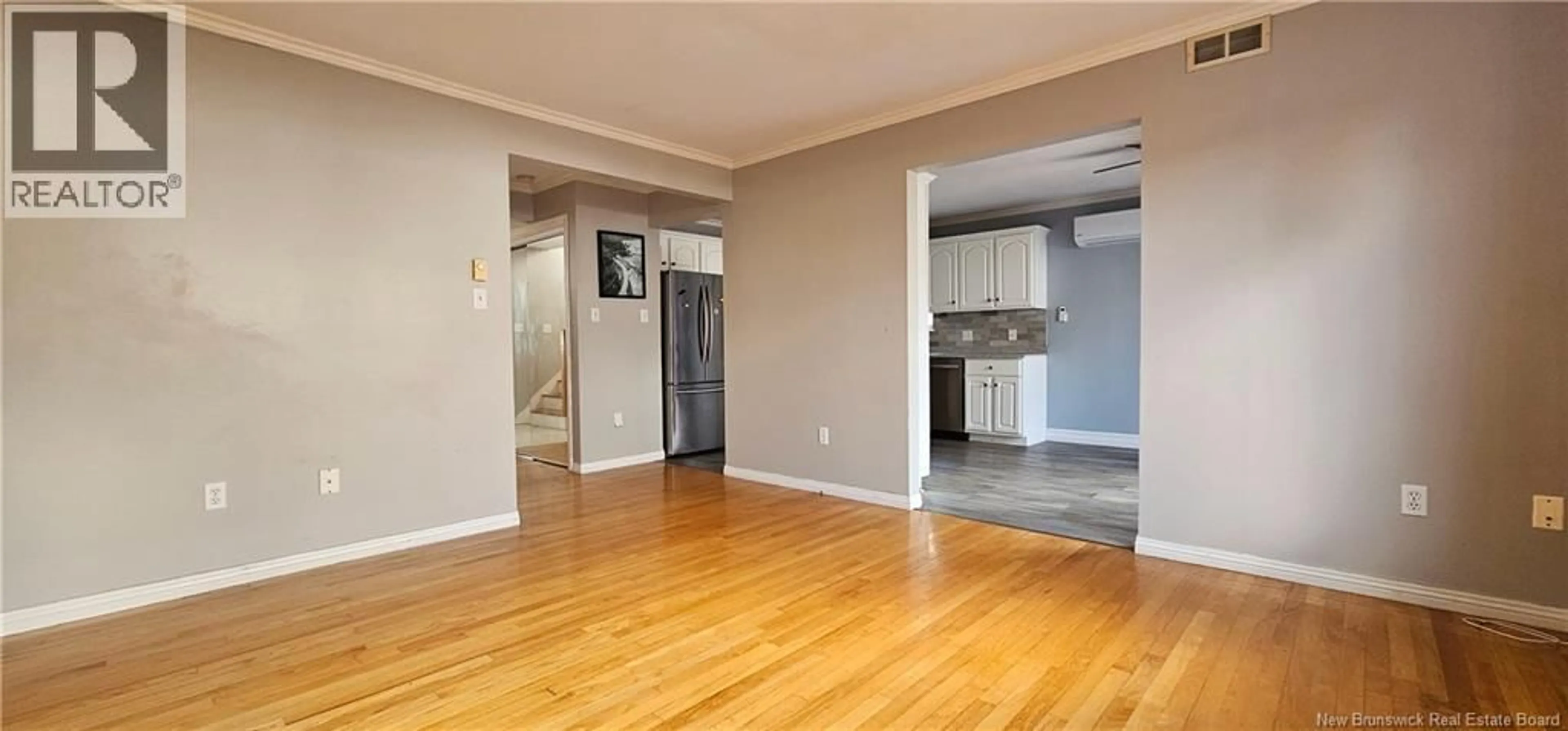 A pic of a room for 17 SHEFFIELD COURT, Moncton New Brunswick E1G2J2