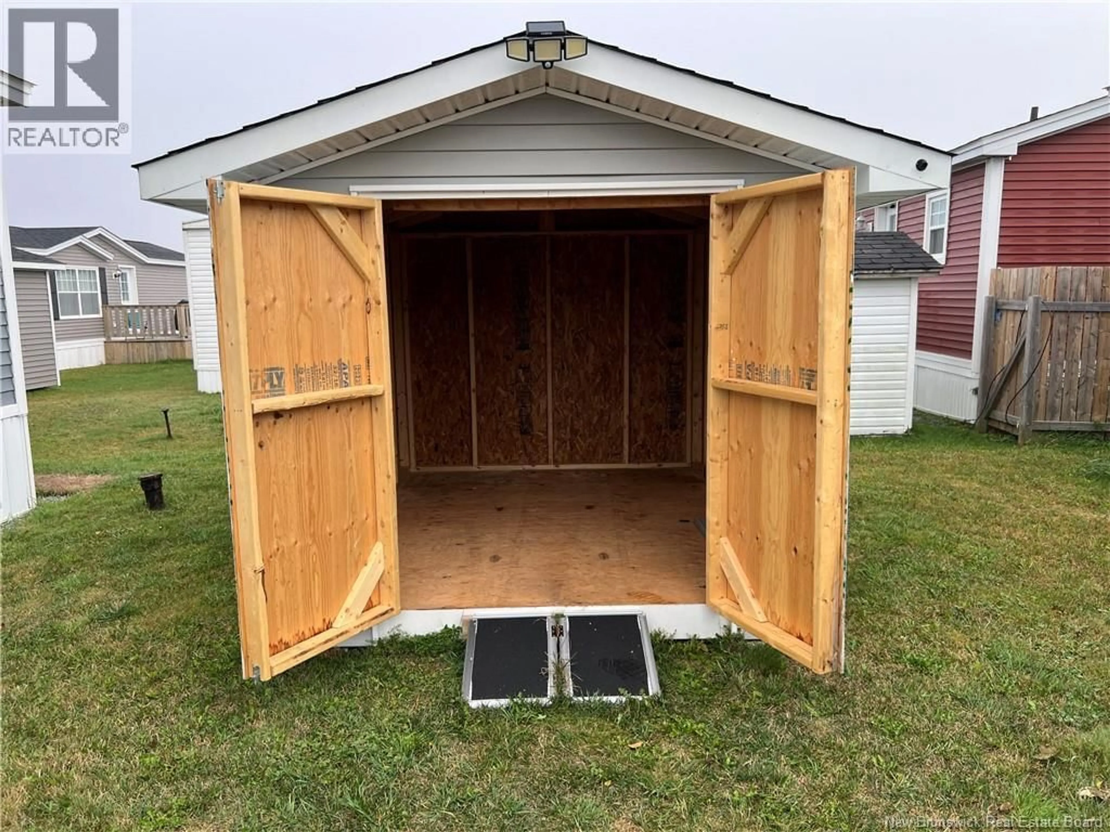 Shed for 19 CRANE COURT, Saint John New Brunswick E2J3Y2