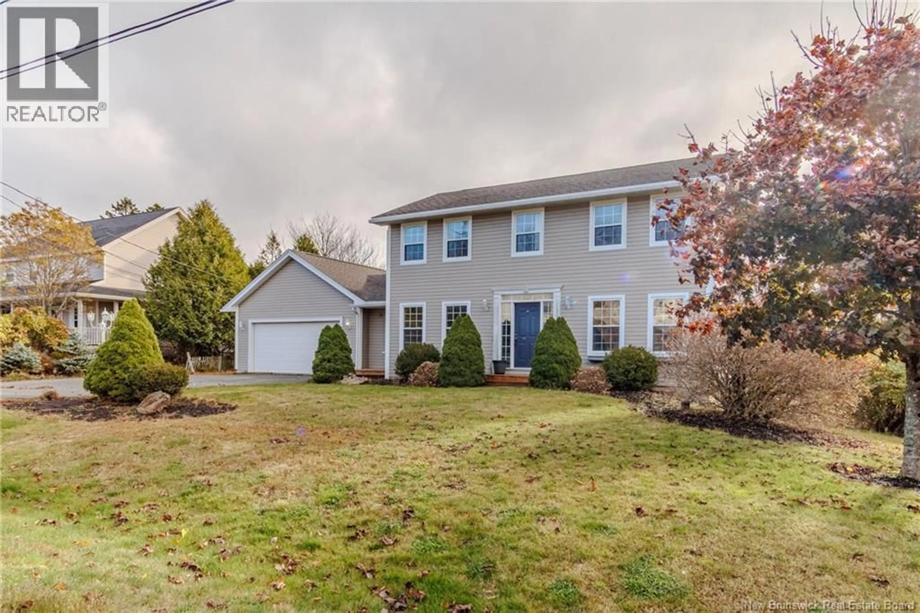 Home with vinyl exterior material, street for 21 BERKSHIRE CRESCENT, Quispamsis New Brunswick E2E5Z2