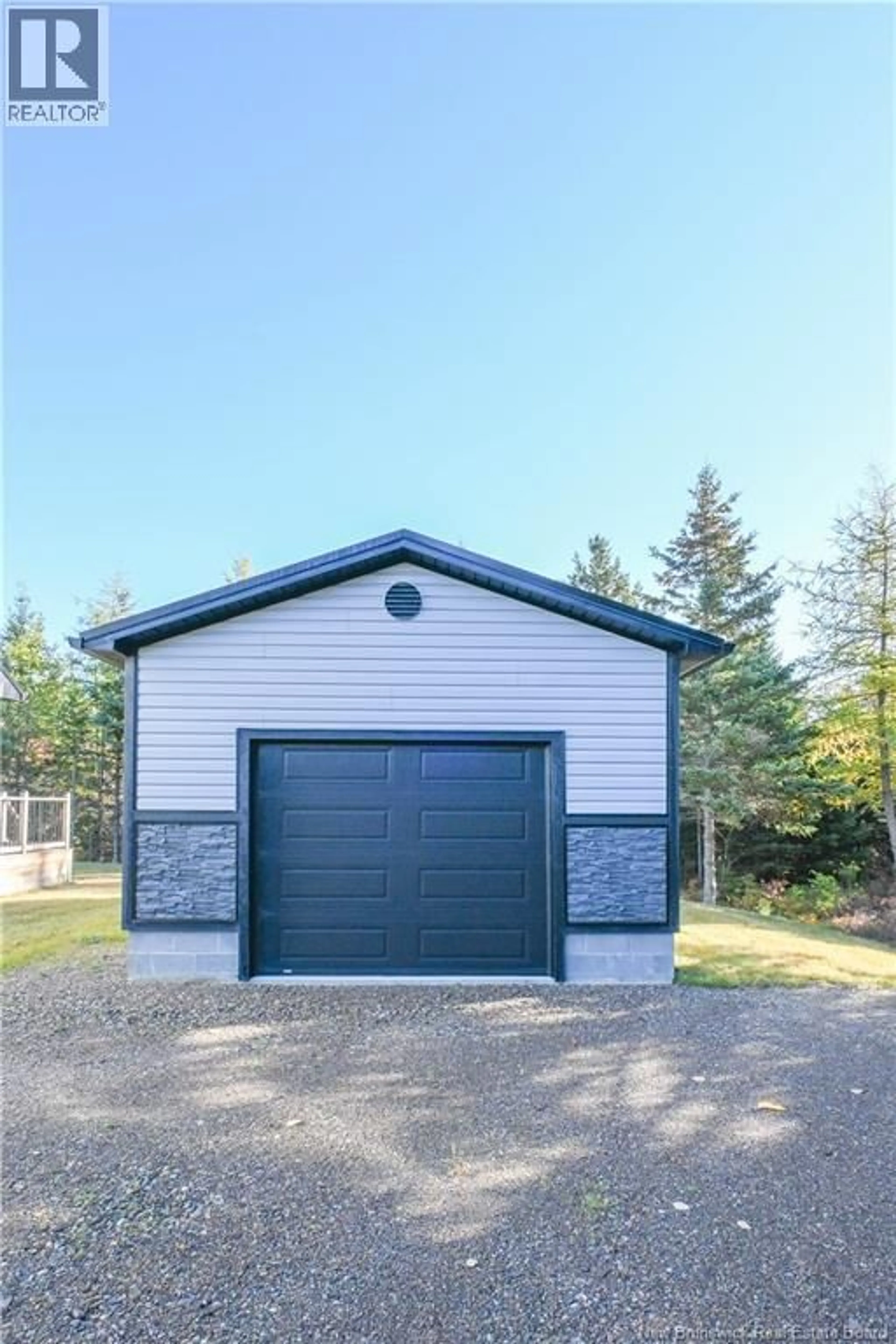 Indoor garage for 130 DU PORTAGE AVENUE, Grande-Anse New Brunswick E8N1K2