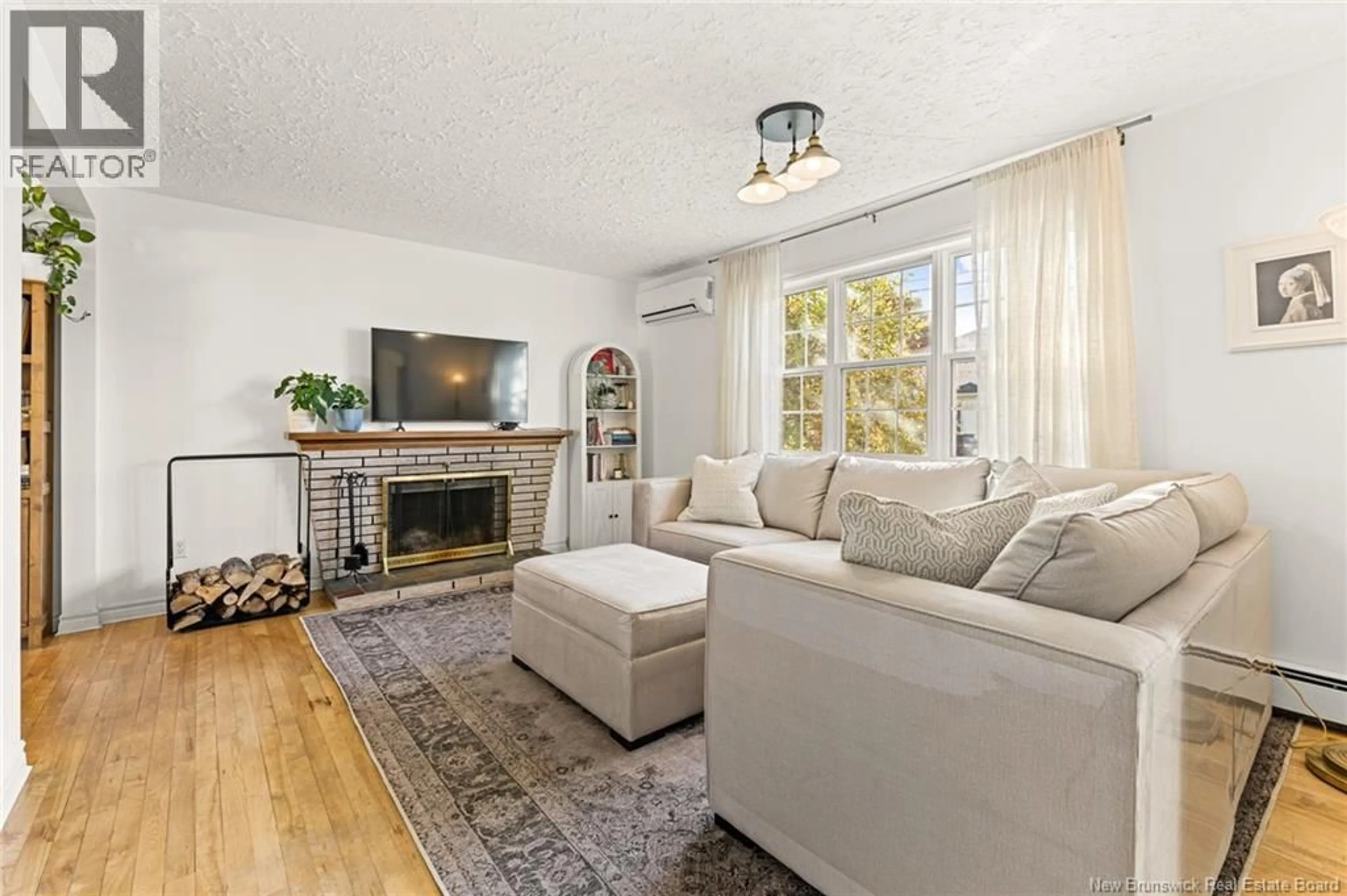 Living room with furniture, unknown for 10 CLEVELAND AVENUE, Riverview New Brunswick E1B1X6