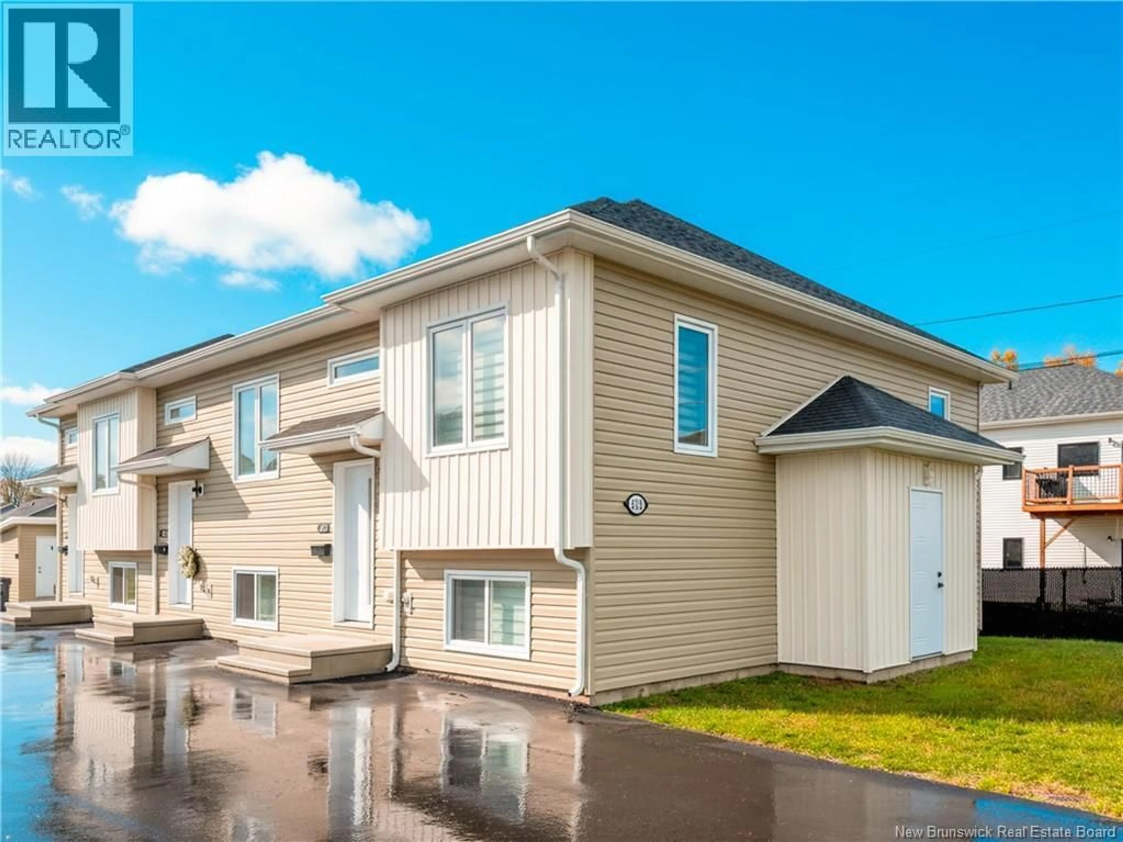 Home with vinyl exterior material, street for 420 NEILL STREET, Fredericton New Brunswick E3A5T7