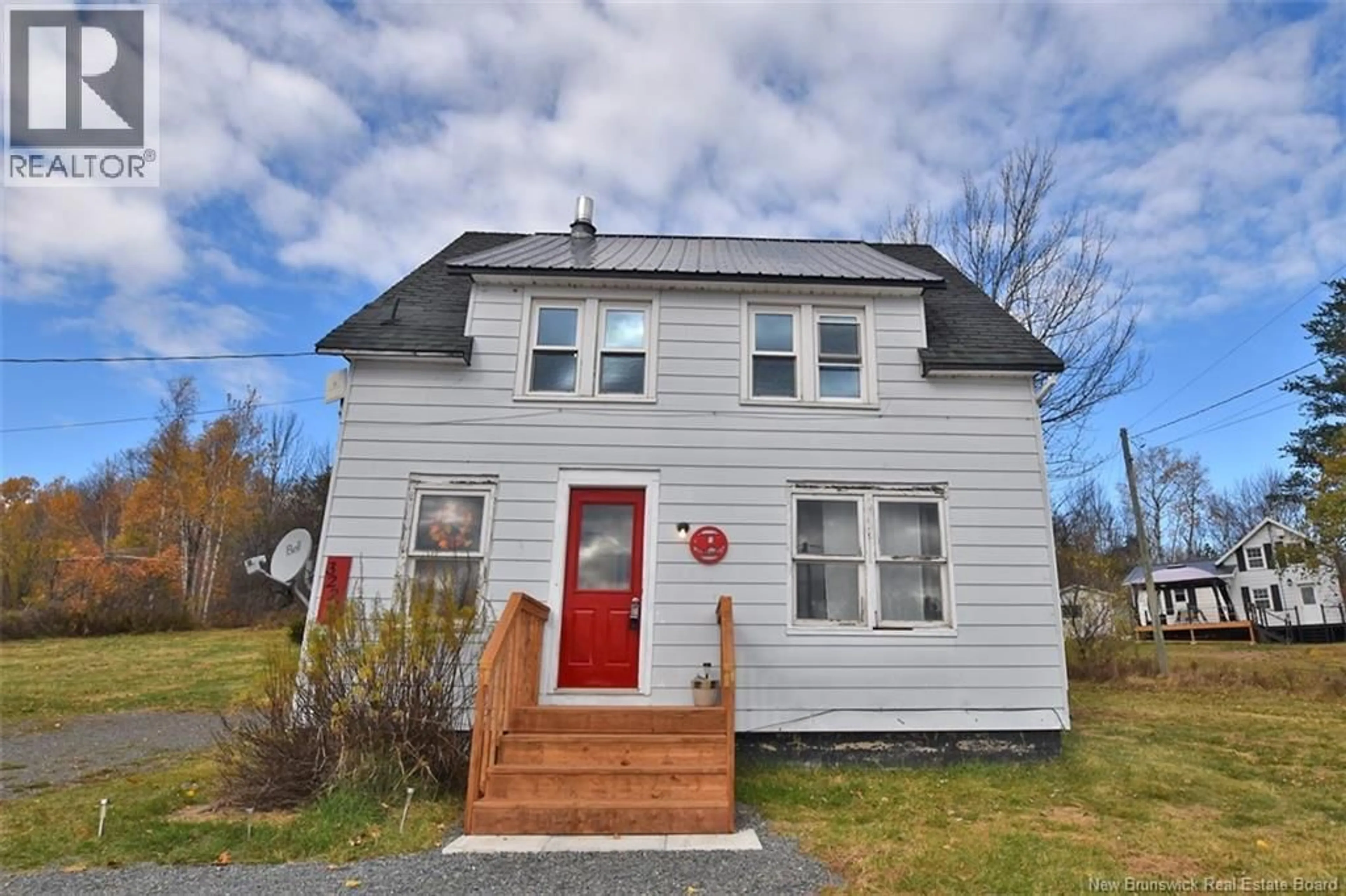 Home with vinyl exterior material, street for 3224 104 ROUTE, Upper Hainesville New Brunswick E6E1J4