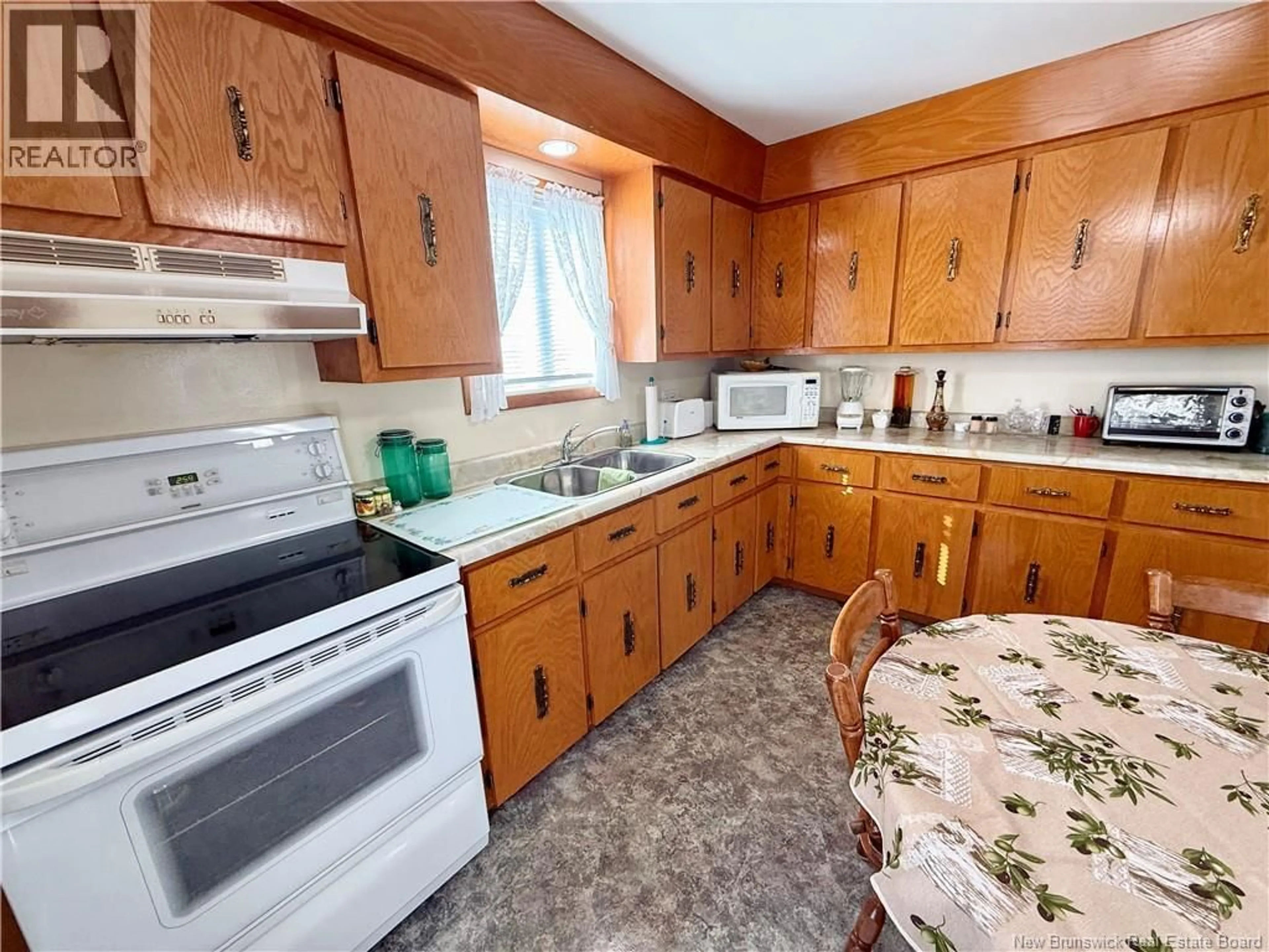 Standard kitchen, unknown for 969 RTE 160, Allardville New Brunswick E8L1L3
