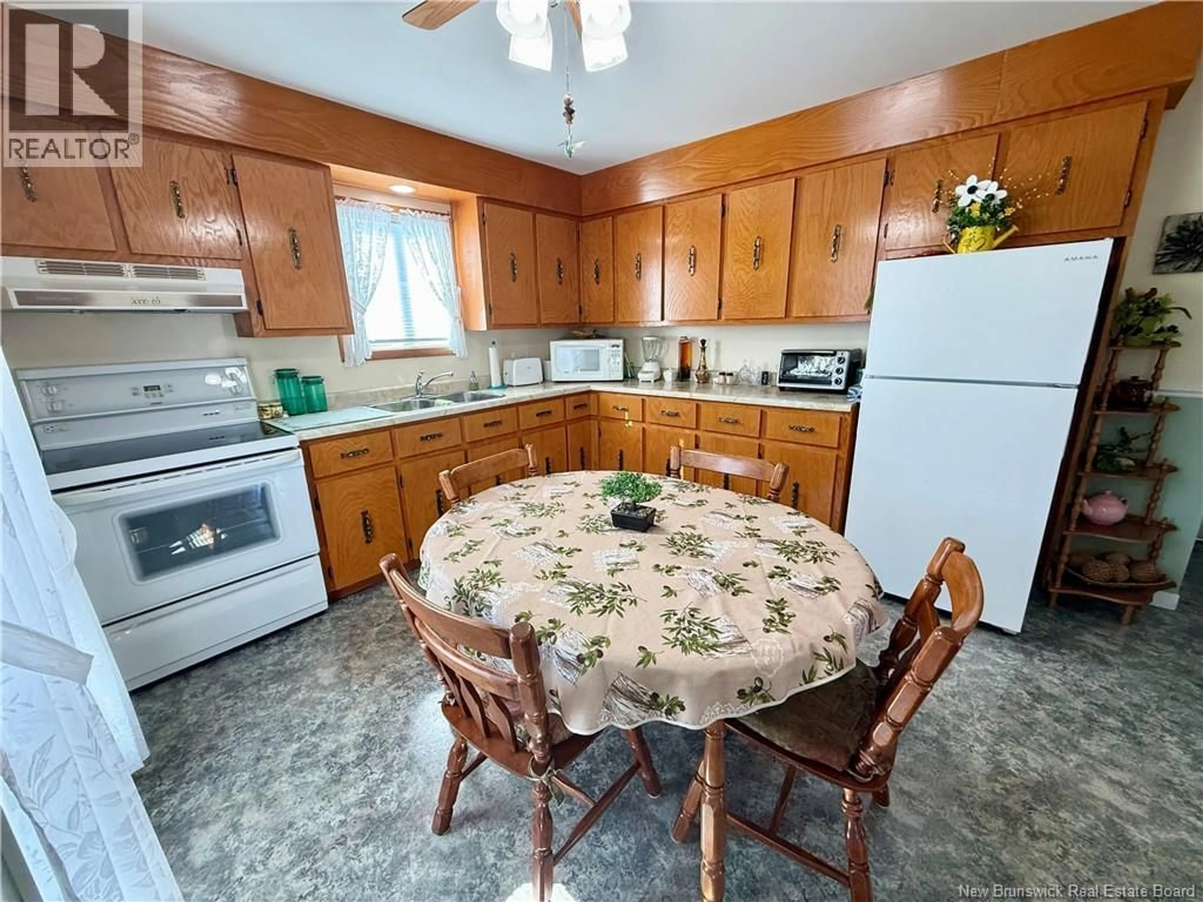 Standard kitchen, unknown for 969 RTE 160, Allardville New Brunswick E8L1L3