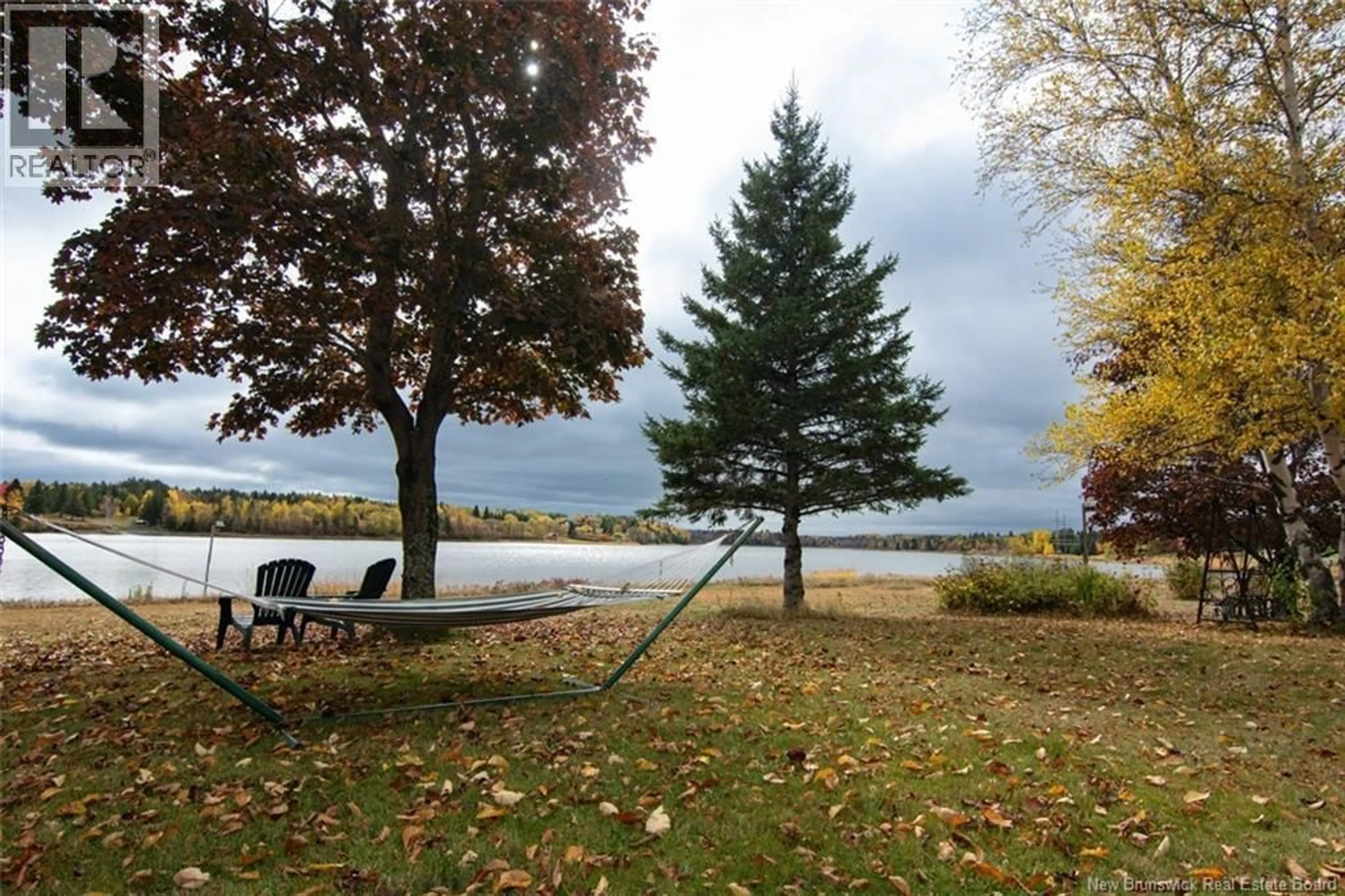 Patio, water/lake/river/ocean view for 9 ARCHIGNY, Saint-Louis-De-Kent New Brunswick E4X1C5