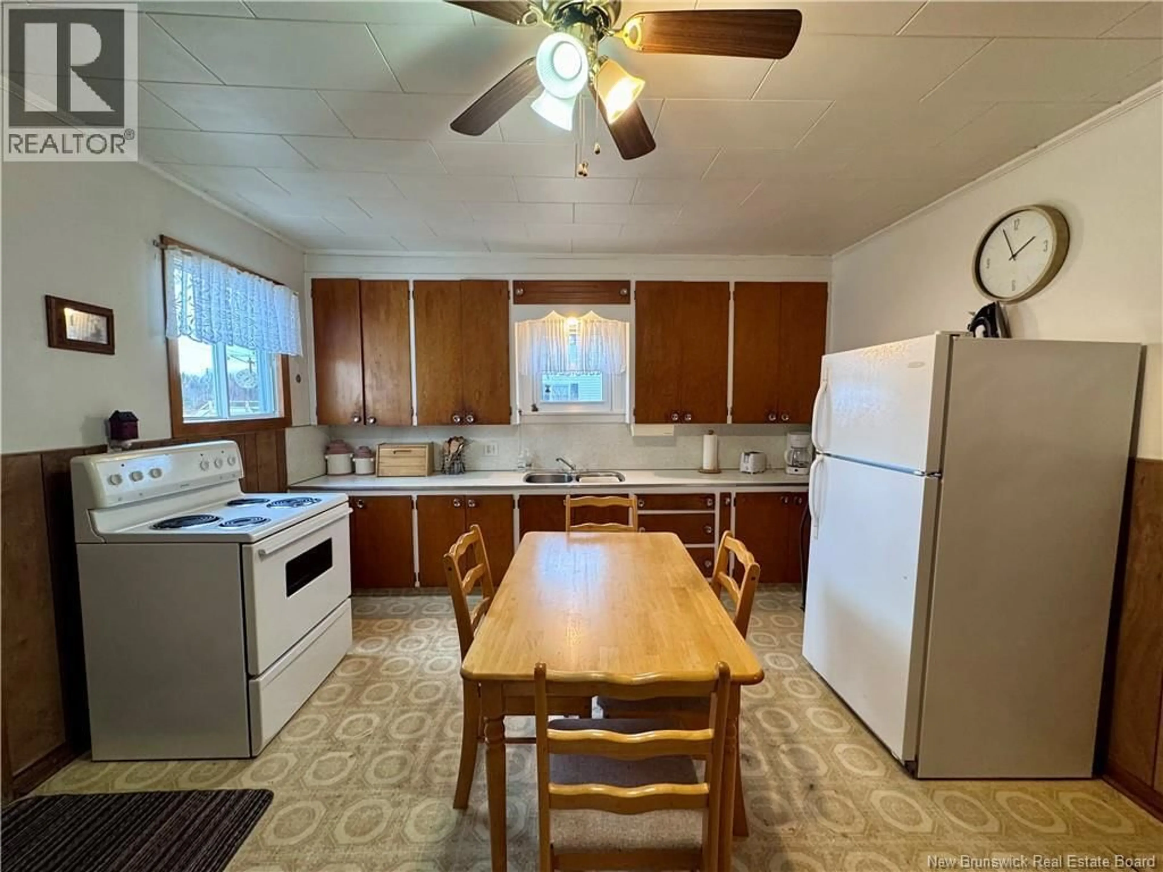 Standard kitchen, unknown for 55 JUNIPER ROAD, Juniper New Brunswick E7L1G7