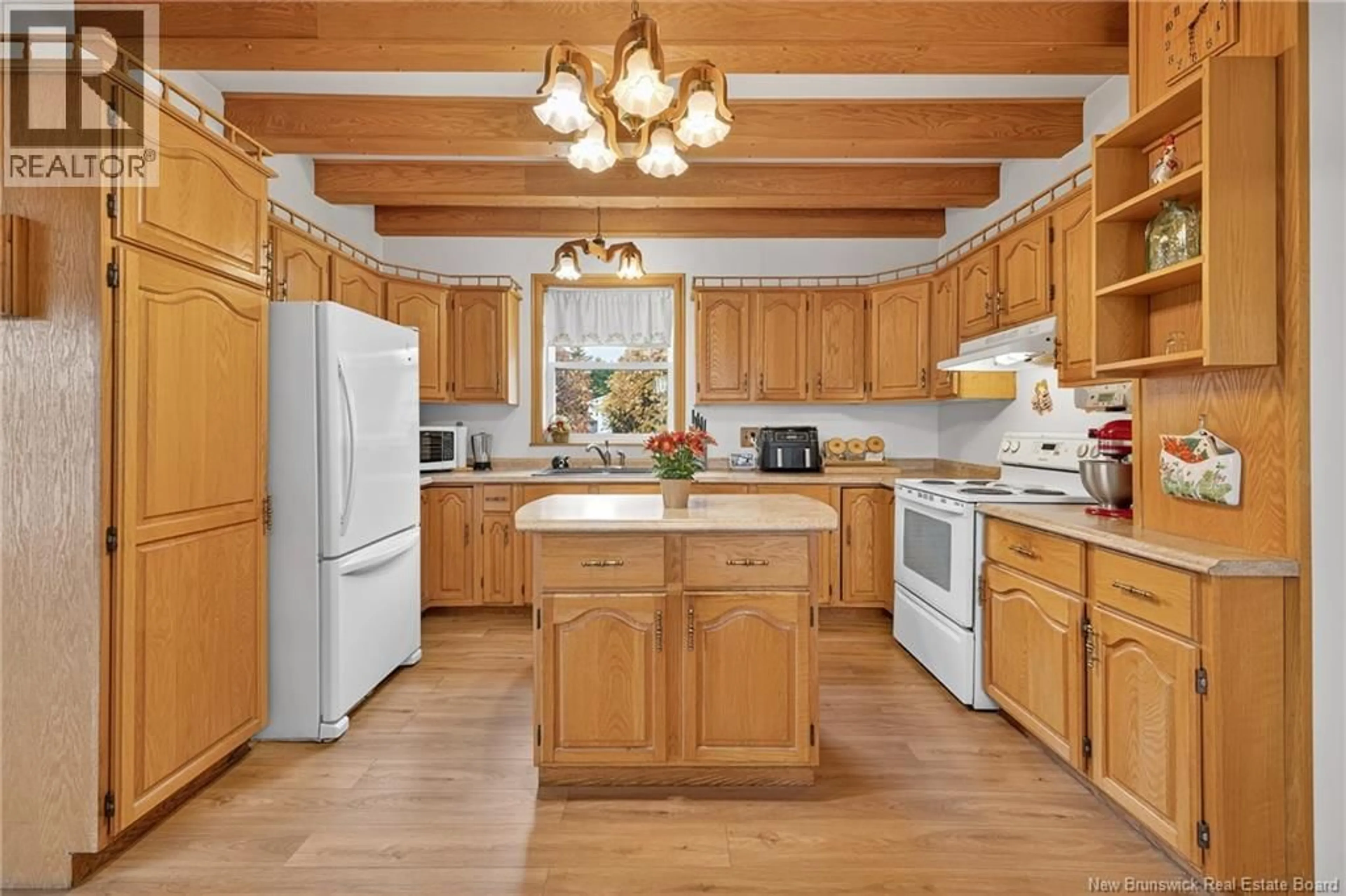 Open concept kitchen, unknown for 10 BASIN STREET, Bathurst New Brunswick E2A6N2