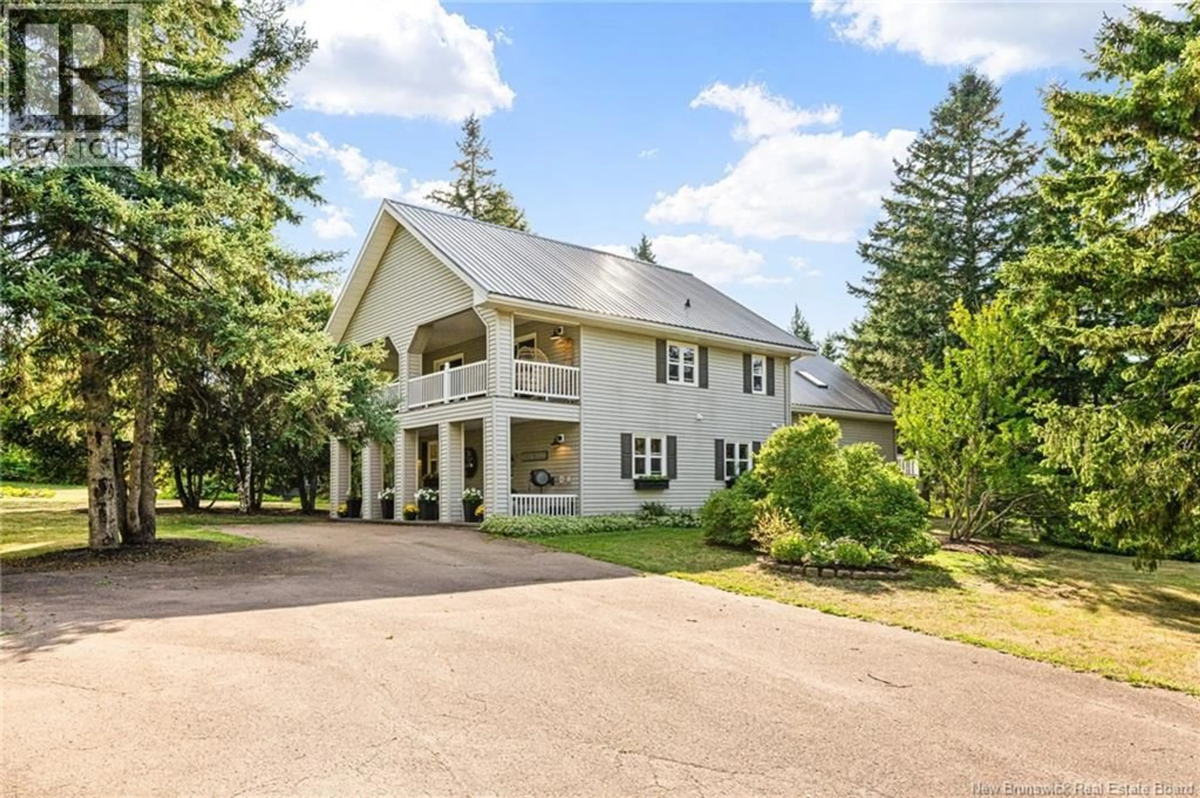 A pic from outside/outdoor area/front of a property/back of a property/a pic from drone, unknown for 130 COMMUNICATION ROAD, Irishtown New Brunswick E1H2G6