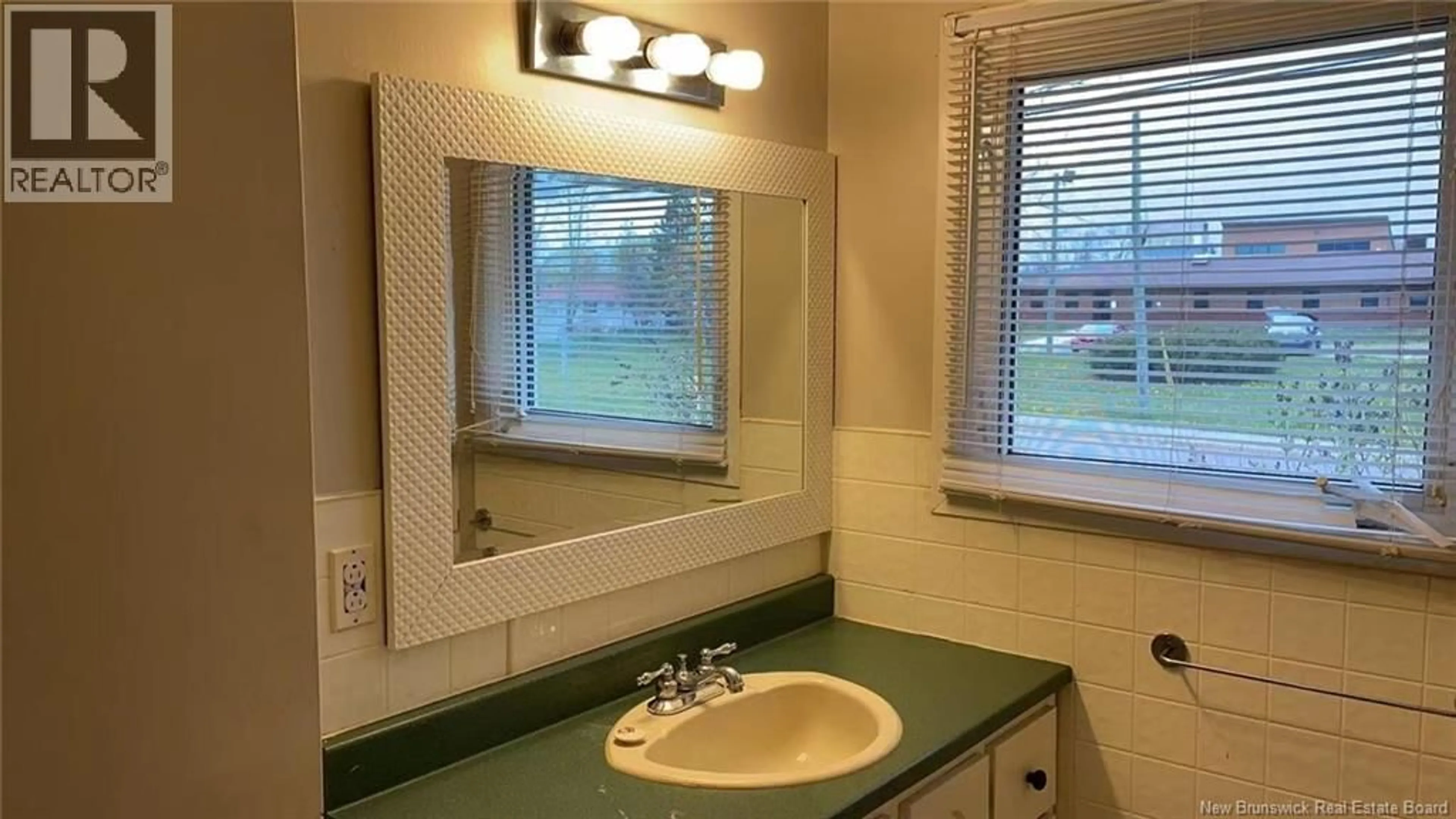 Standard bathroom, ceramic/tile floor for 332 KENDRA STREET, Moncton New Brunswick E1C4K4