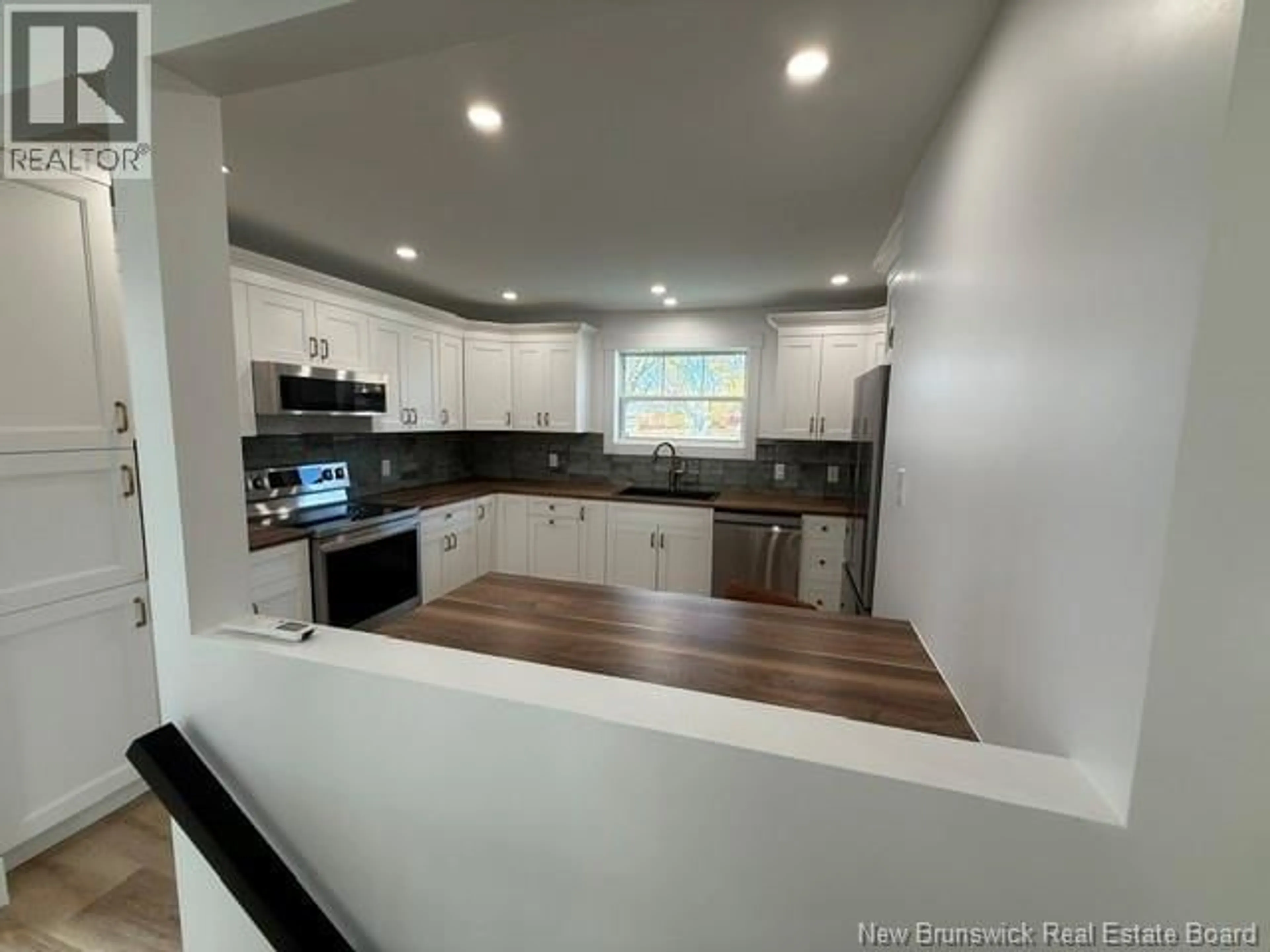 Open concept kitchen, unknown for 292 BEECHWOOD DRIVE, Miramichi New Brunswick E1V1C9