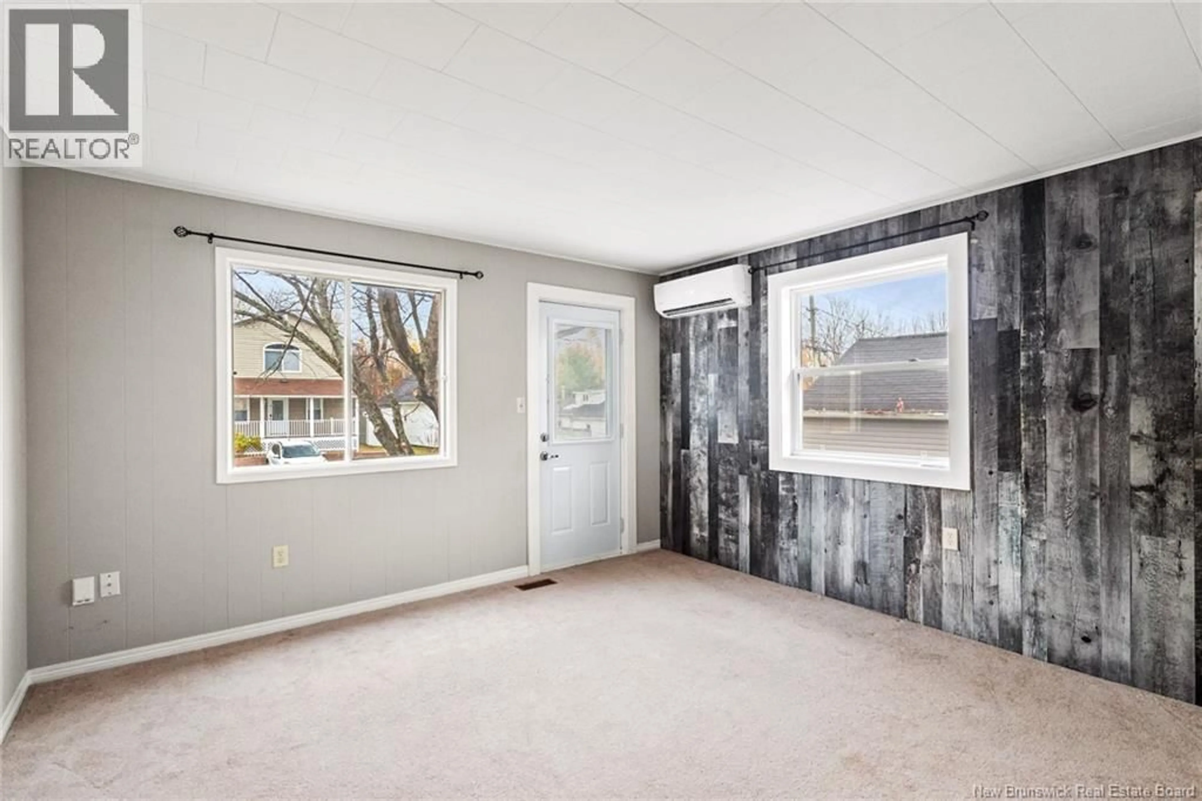 A pic of a room for 39 MURRAY AVENUE, Fredericton New Brunswick E3A3Y6