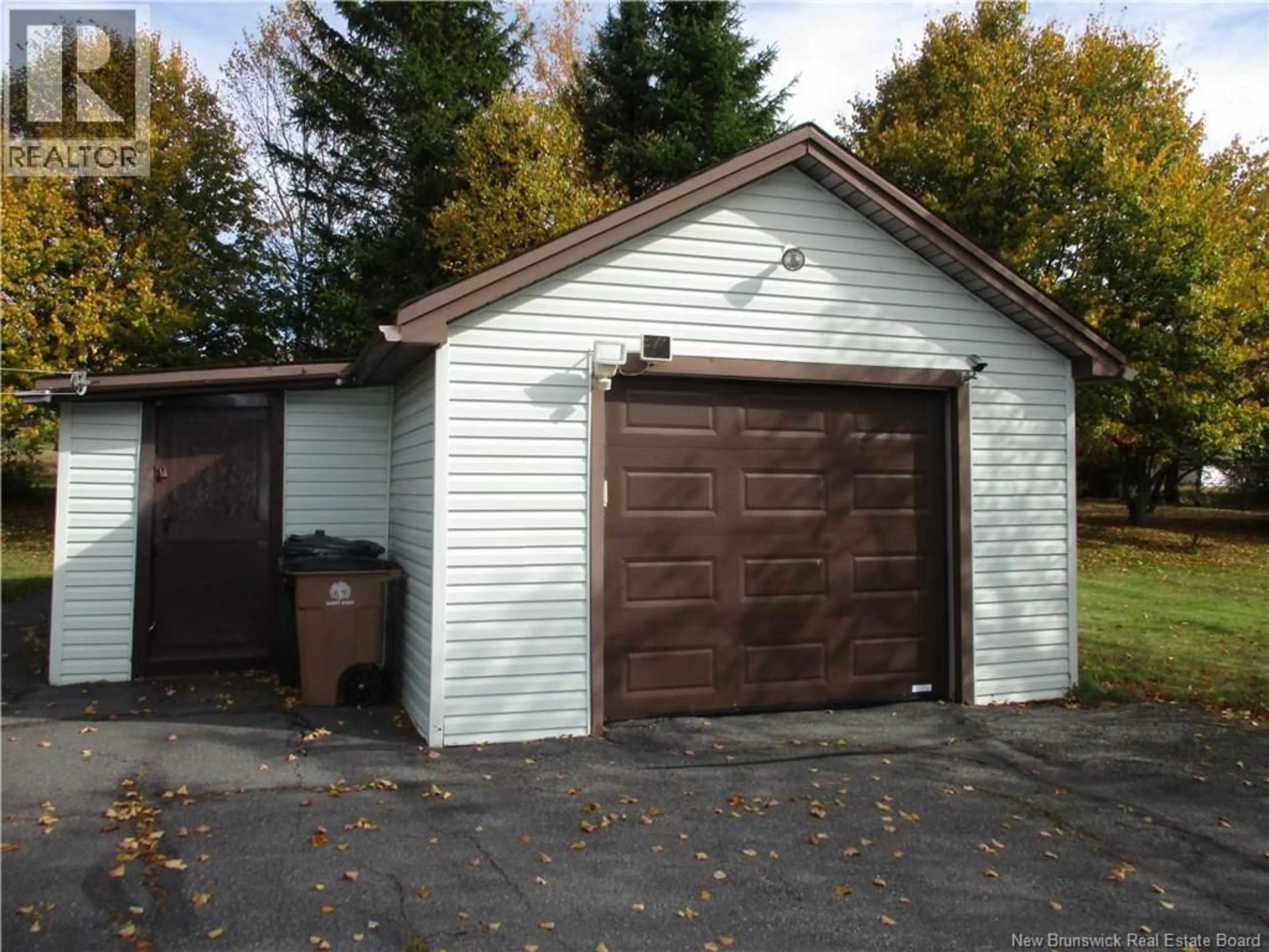 Indoor garage for 12 SILVERSTONE STREET, Saint John New Brunswick E2J3B8