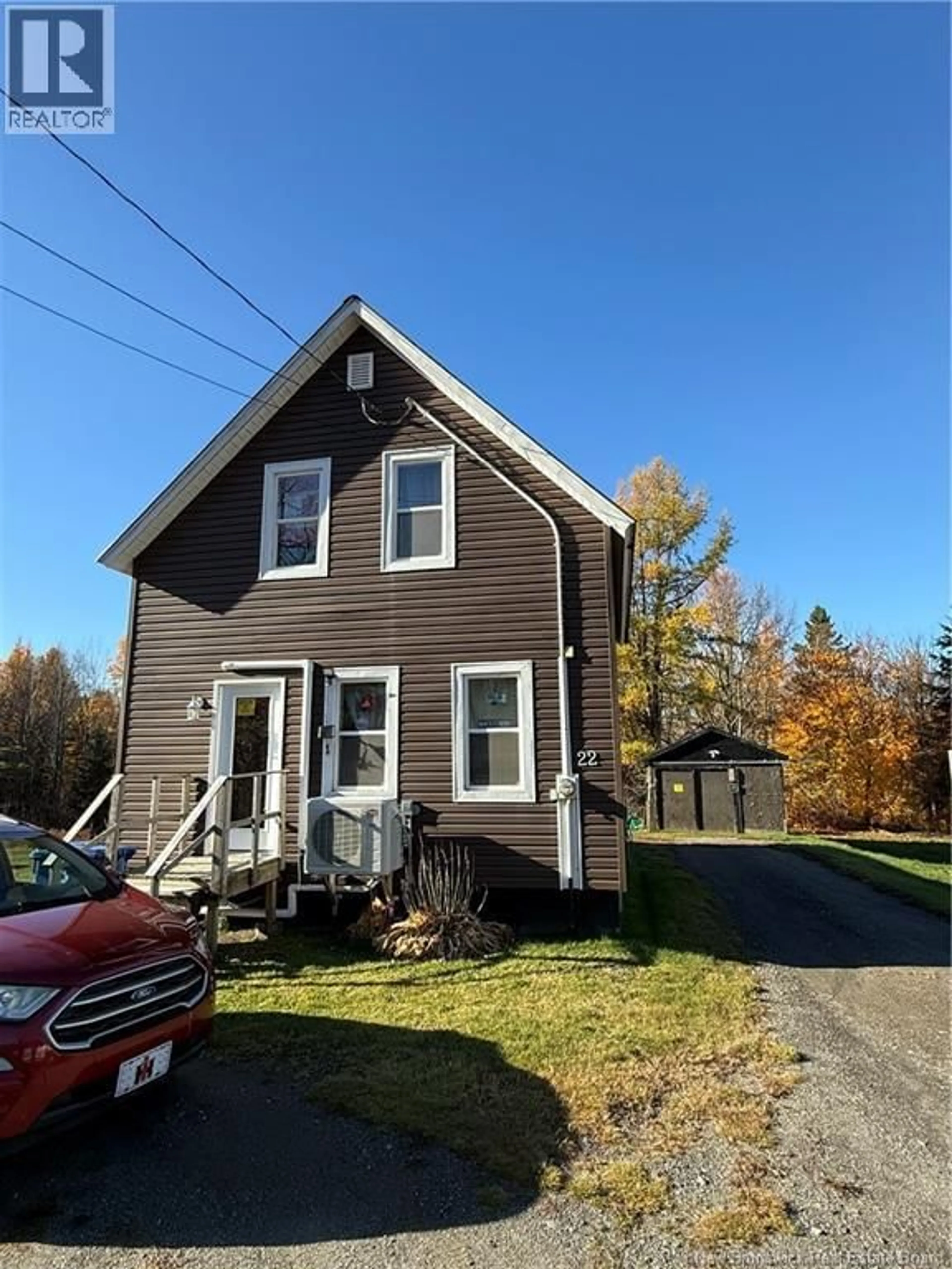Home with vinyl exterior material, street for 22 DORRINGTON HILL, Canterbury New Brunswick E6H2K3